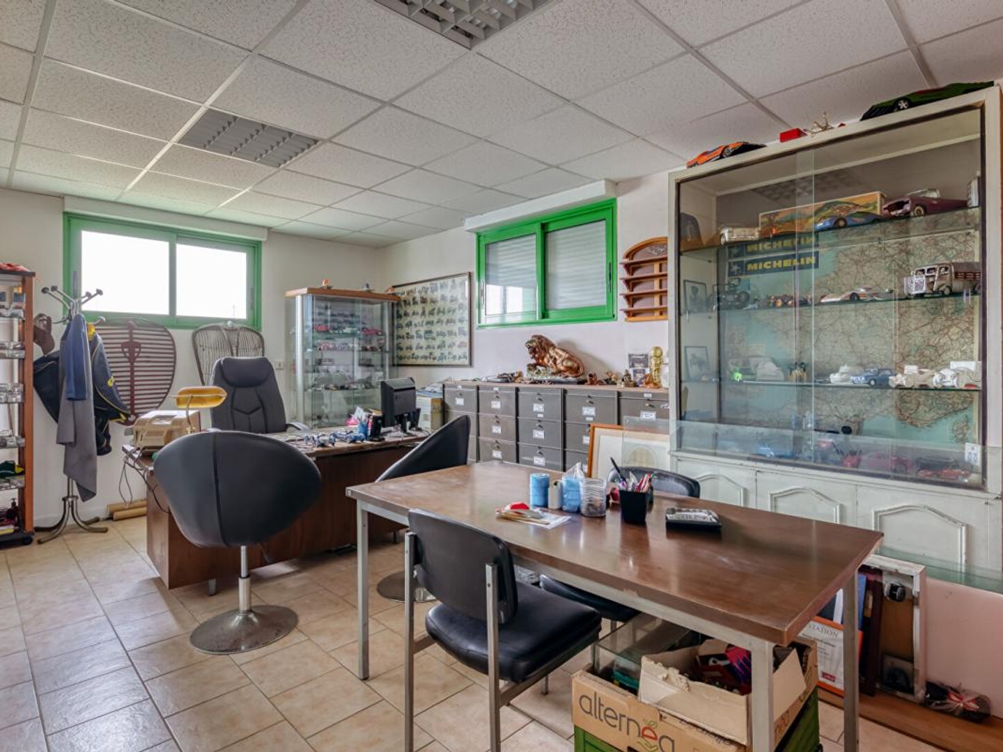 Parking / garage / box à vendre - 60m2 - Valmont (76540)