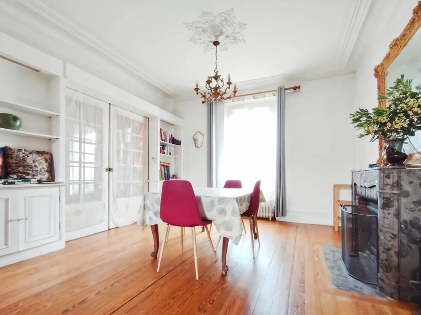 Maison à vendre - 9 pièces - 173m2 - Saint-Pierre-Lès-... (77140)