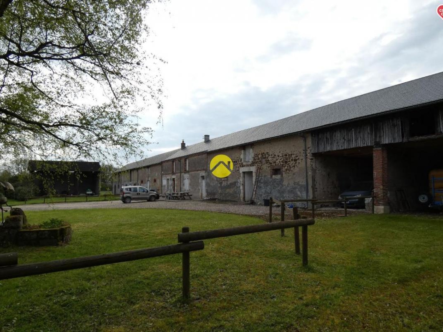 PPRPRIETE sur 25 HA (environ)