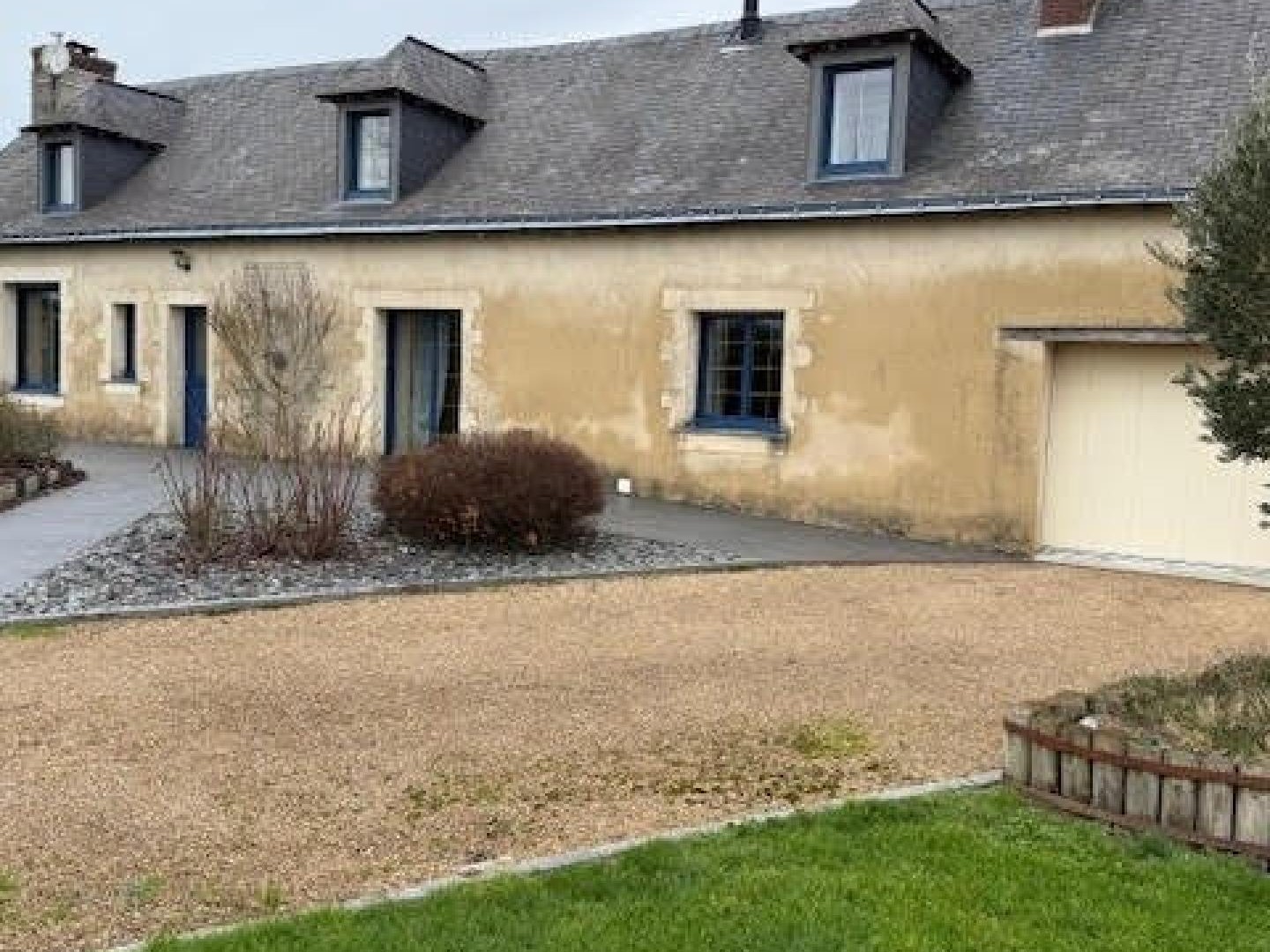 Maison à vendre - 9 pièces - 250m2 - Châteaubriant (44110)