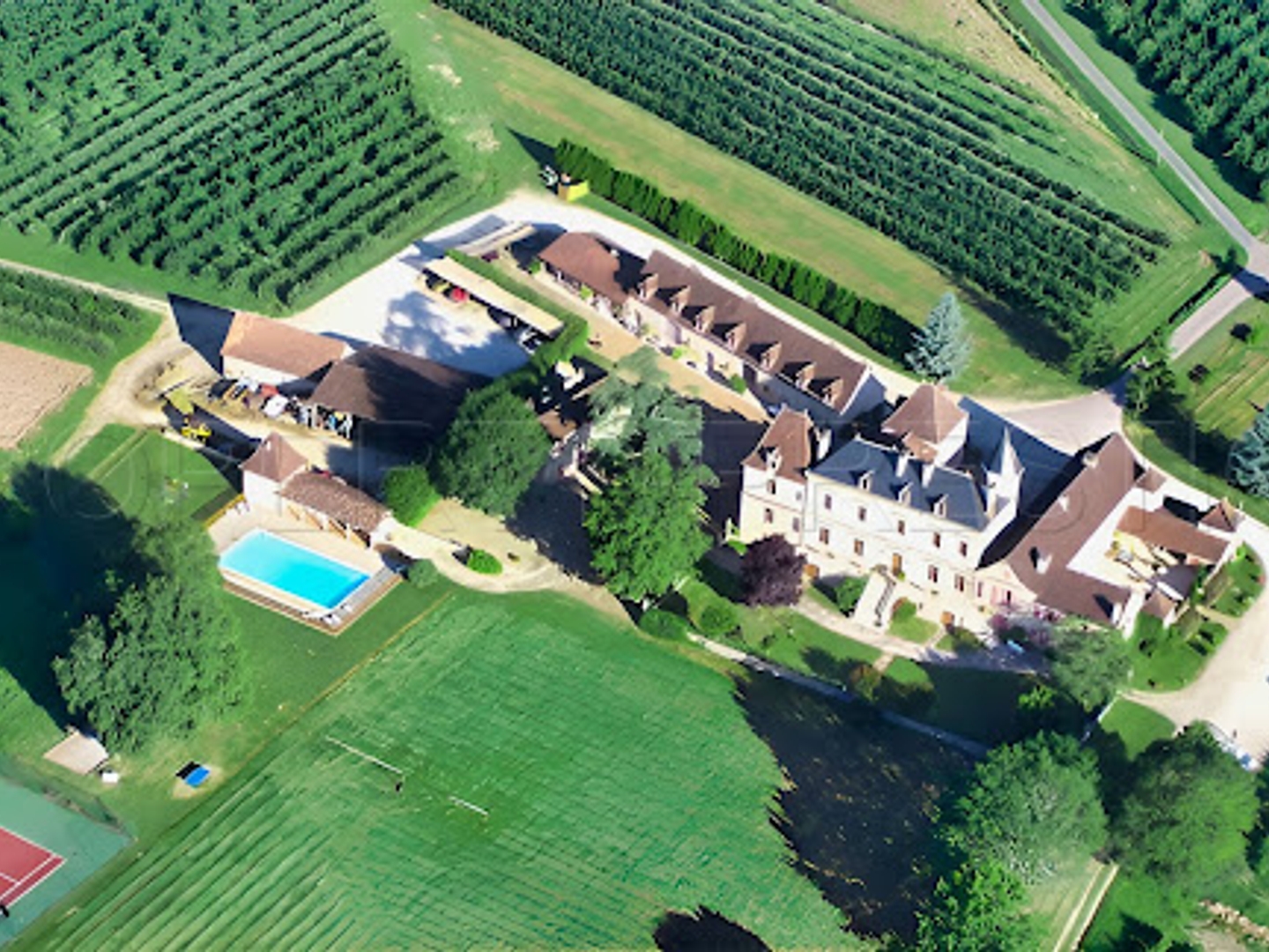 Propriété 2000 m²
