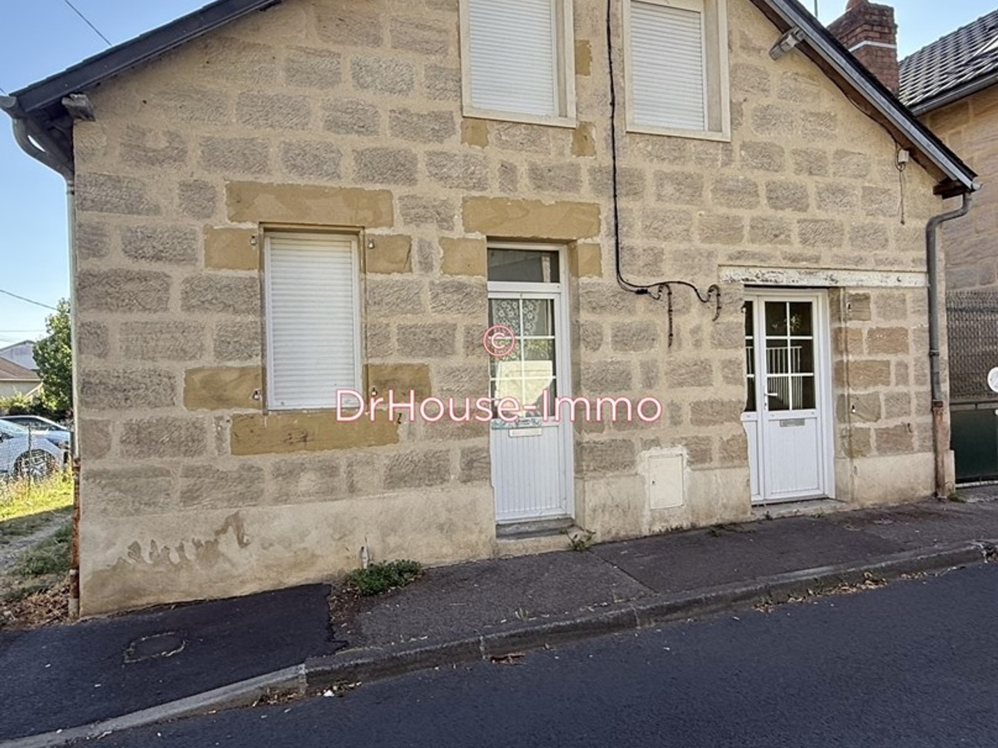 Petit immeuble de rapport.