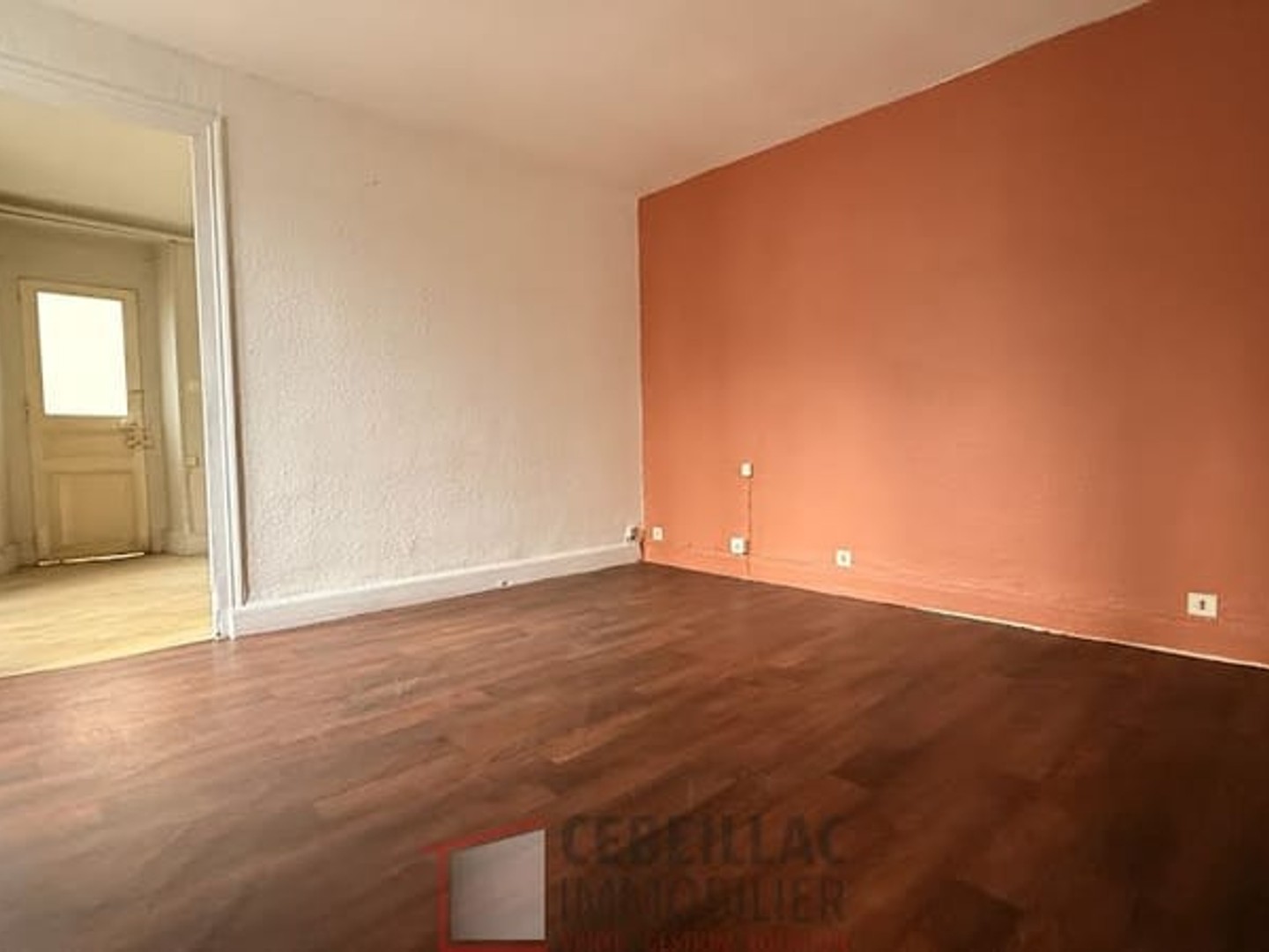 Locaux à vendre - 75m2 - Clermont-Ferrand (63000)