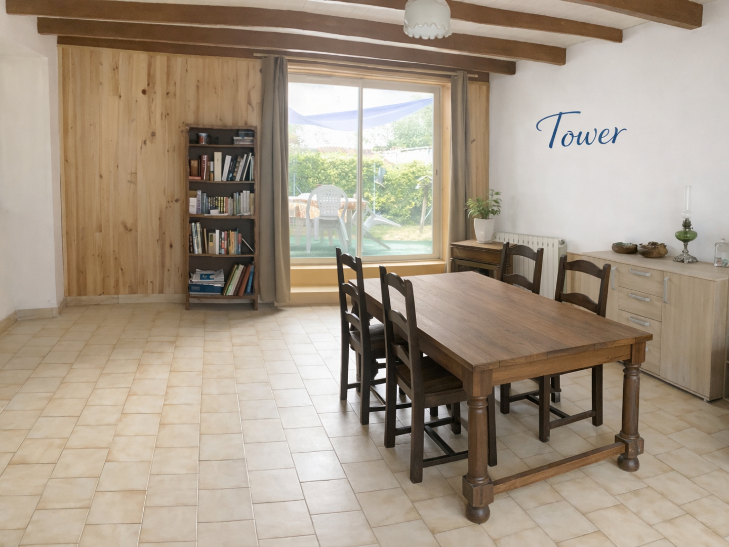 CRESSE 17160 - Maison 2 pièces de 70 m2 édifiée sur 290 m2 de avec dépendances garage de 70 m2 et grange