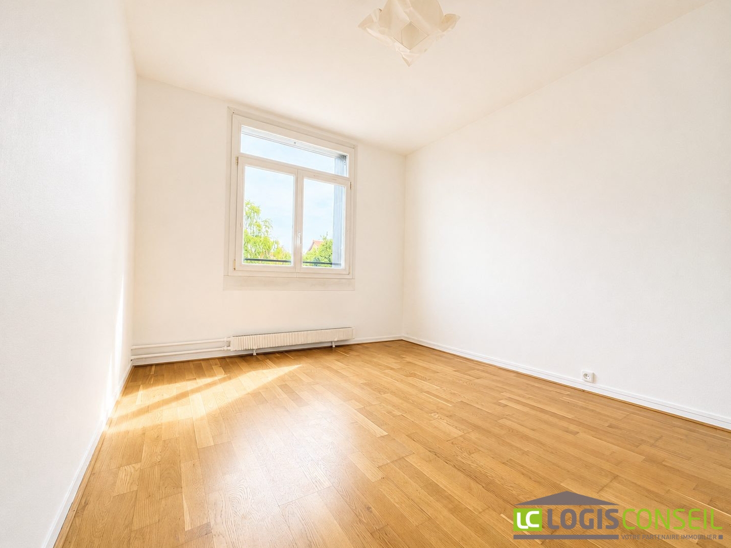 Appartement à vendre - 4 pièces - 56m2 - Châtillon (92320)
