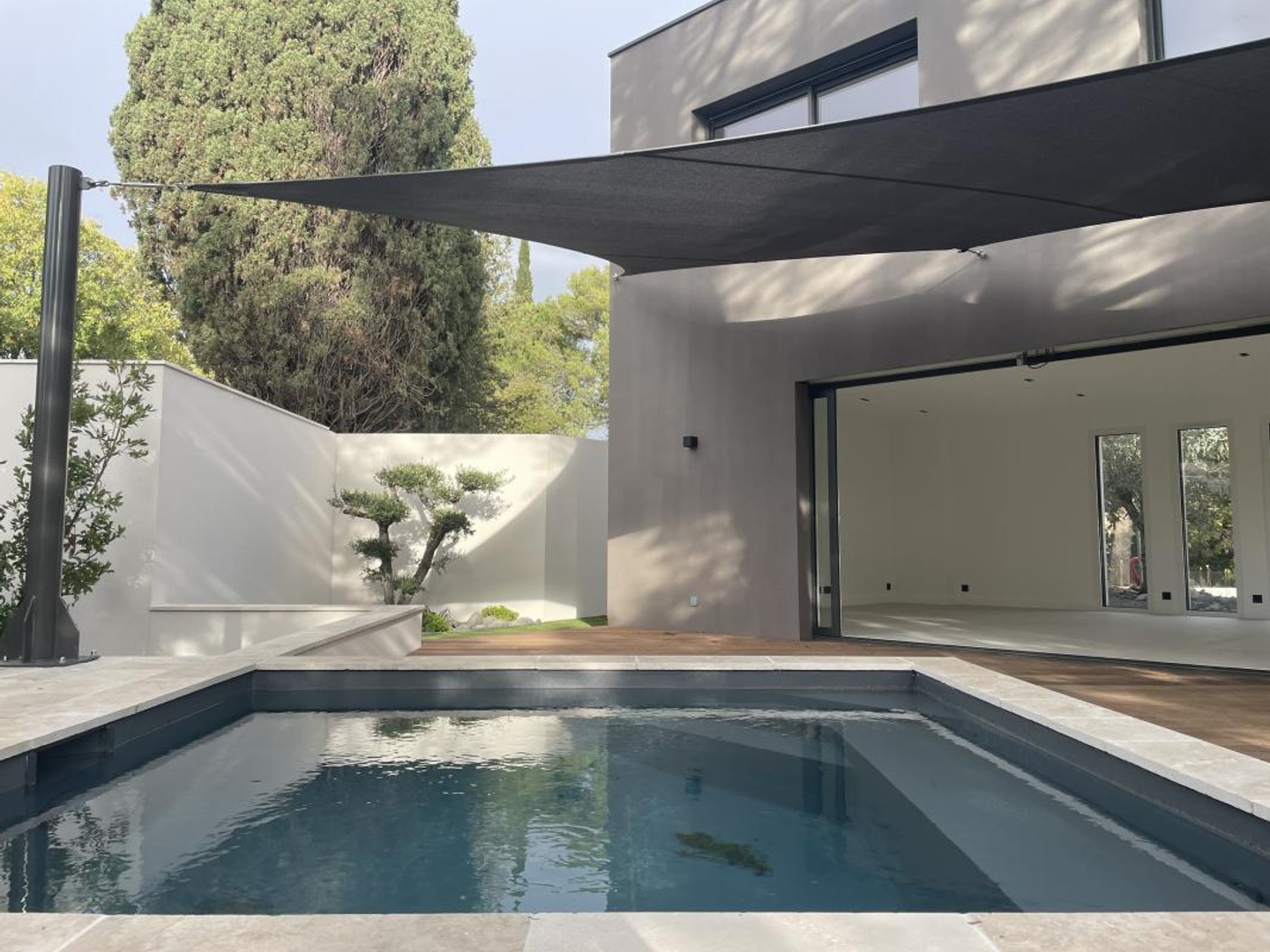 Au sein d'un domaine privé 5 villas d'exception à Montpellier - Aiguelongue