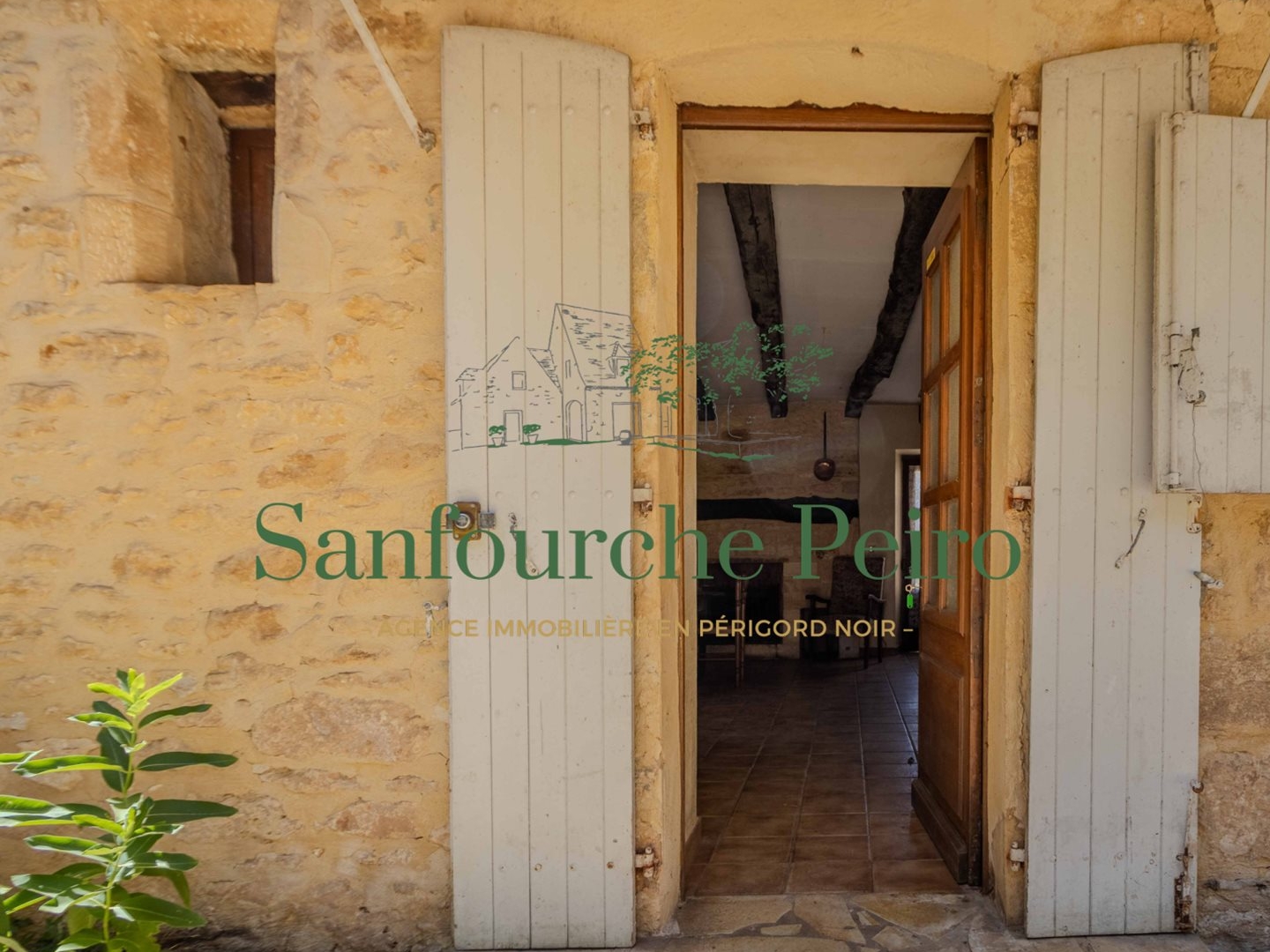Maison à vendre - 5 pièces - 104m2 - Sarlat-La-Canéda (24200)