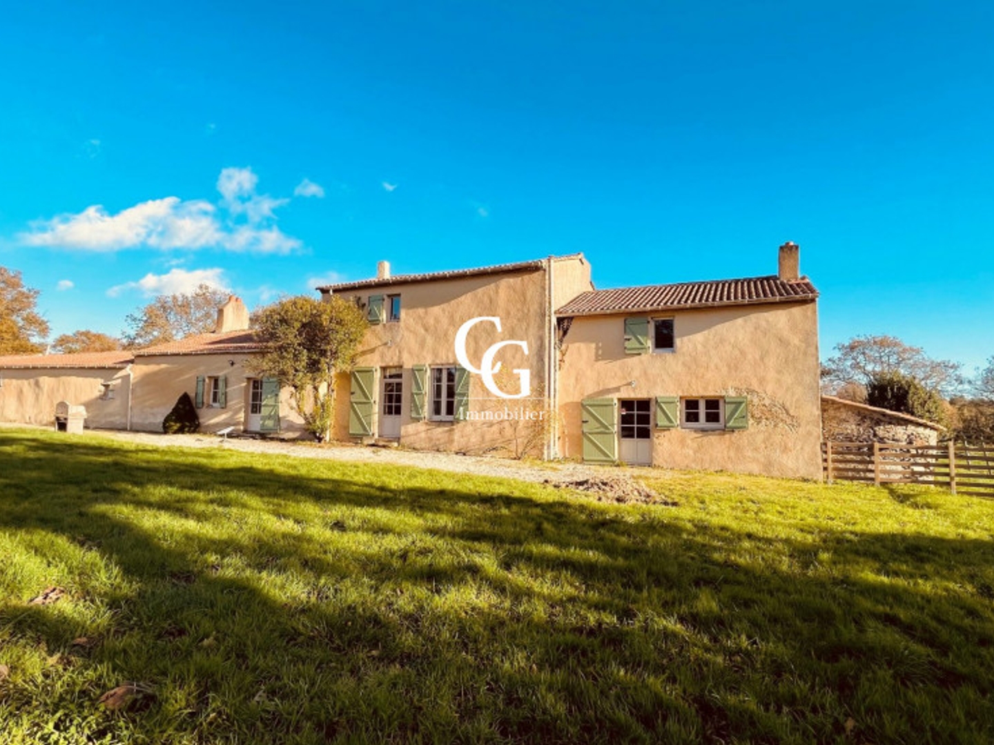Maison à vendre - 8 pièces - 232m2 - Villeneuve-En-Retz (44580)