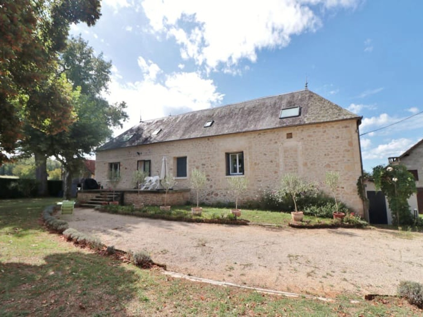 Propriété 8 pièces 227 m²