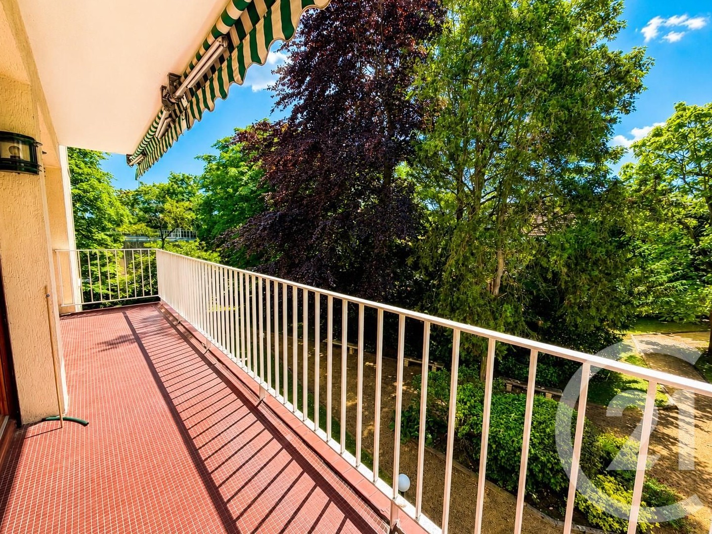 Appartement à vendre - 4 pièces - 111m2 - Maisons-Laffitte (78600)