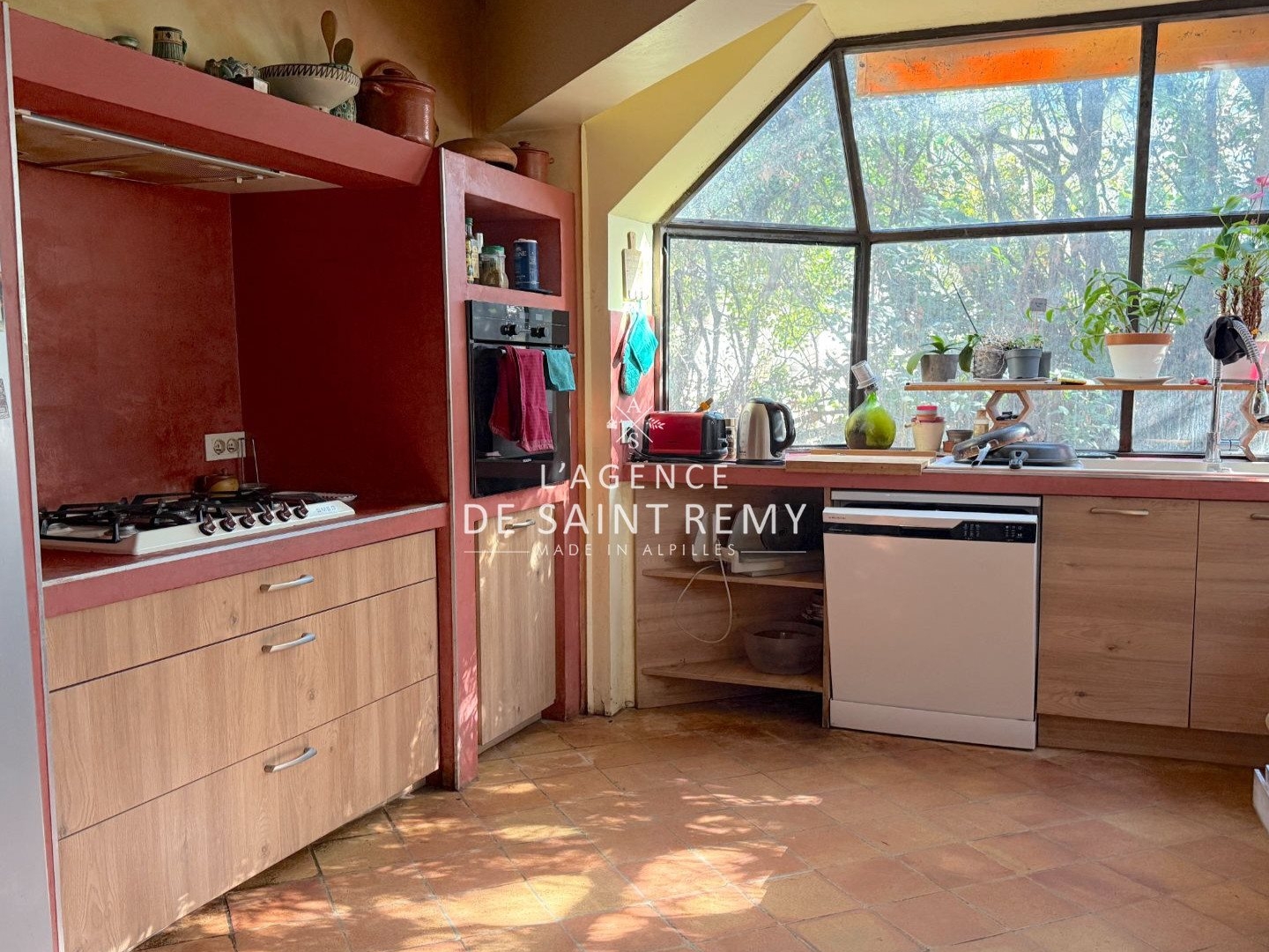 Maison à vendre - 5 pièces - 159m2 - Saint-Rémy-De-Pro... (13210)