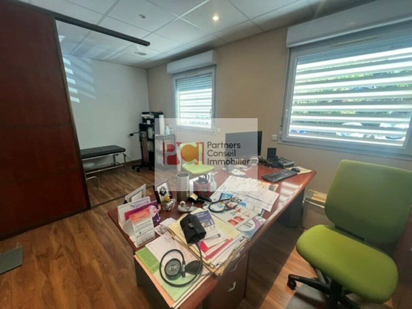 BUREAUX A VENDRE