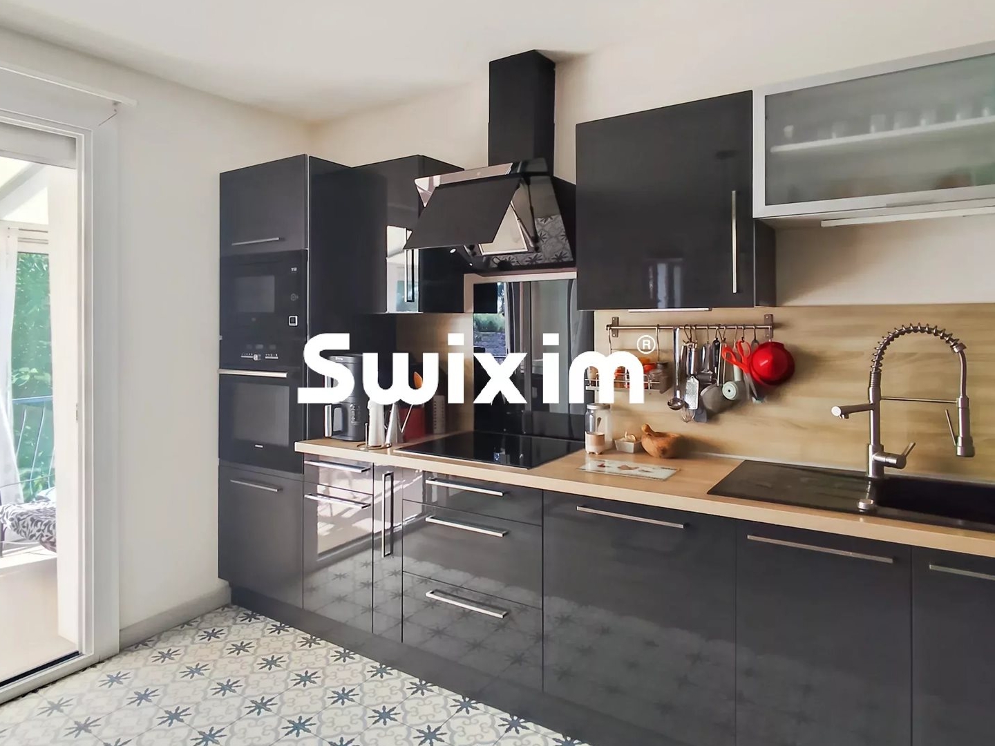 Maison à vendre - 5 pièces - 160m2 - Pierrelatte (26700)