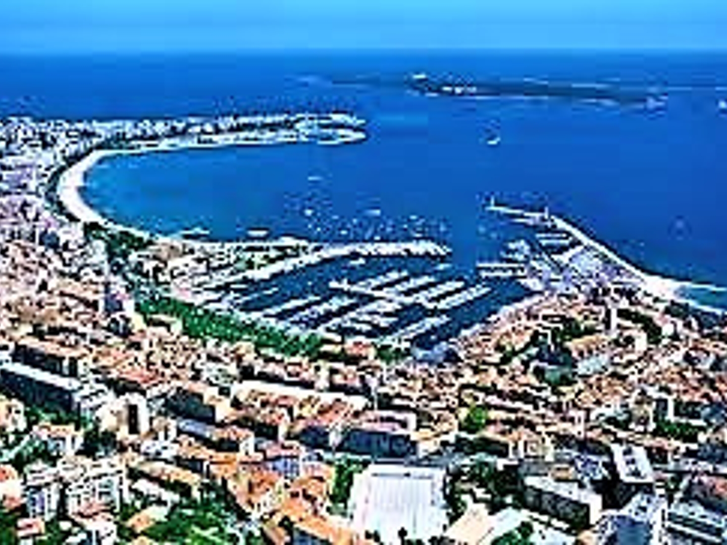 Locaux à vendre - 150m2 - Cannes (06400)