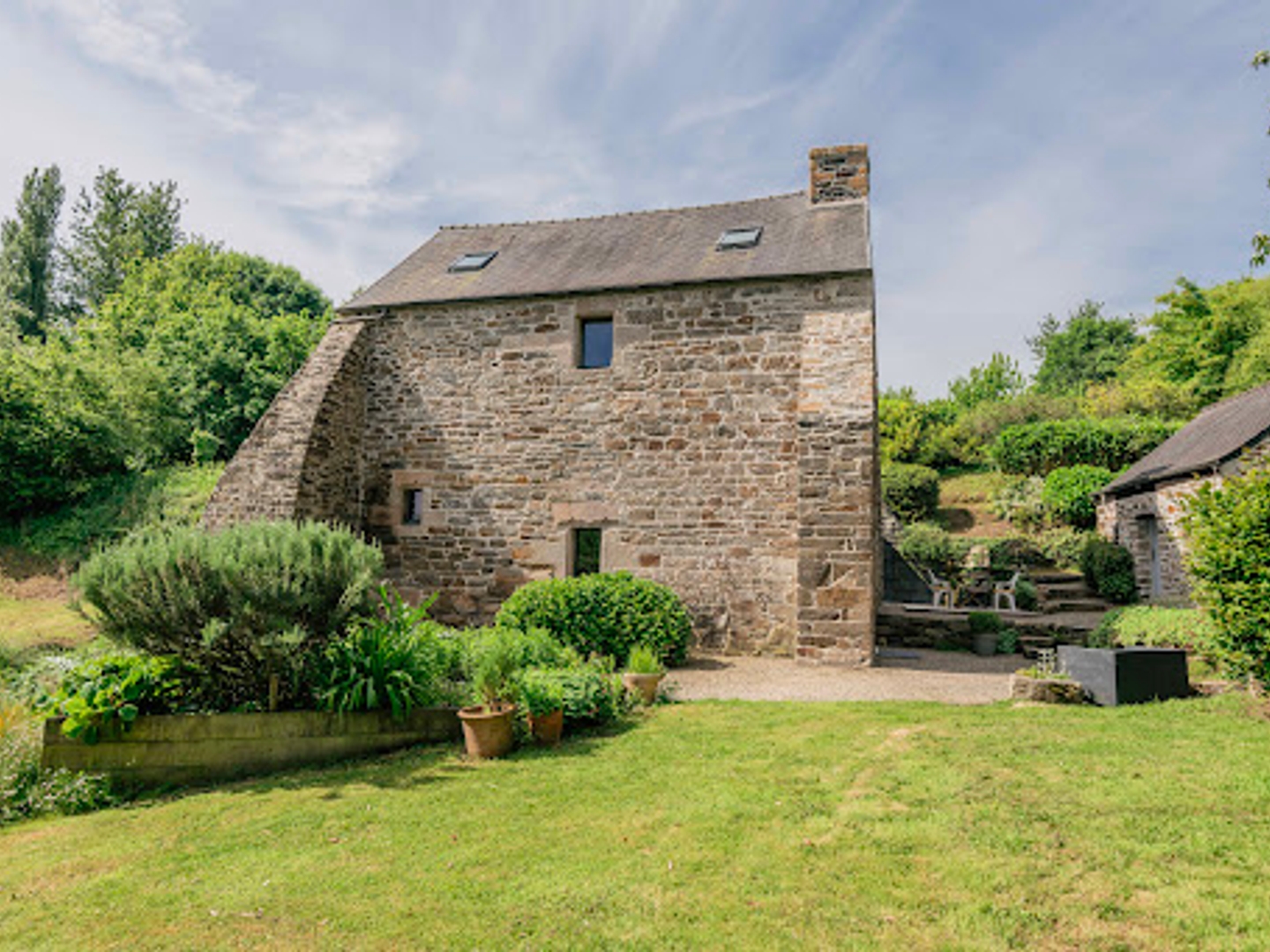 Maison à vendre - 7 pièces - 176m2 - Henvic (29670)