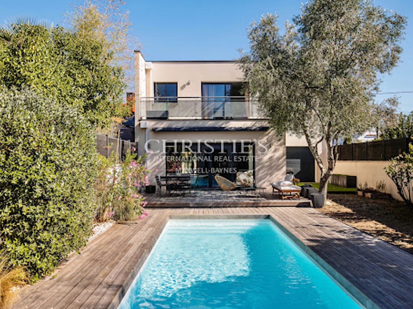 Maison 6 pièces 184 m²