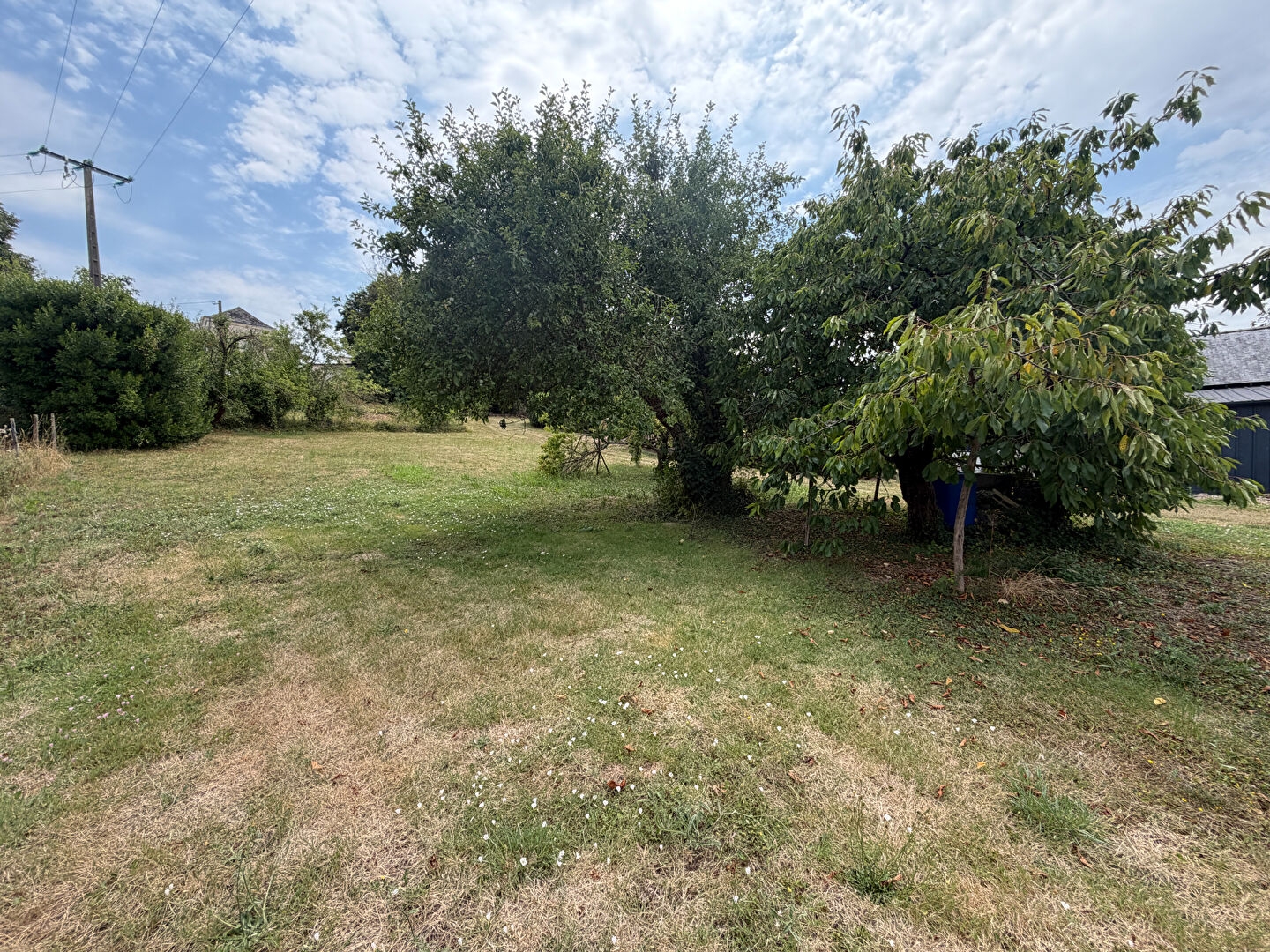 Terrain à vendre - 494m2 - Saint-Aubin-Le-Dé... (37370)