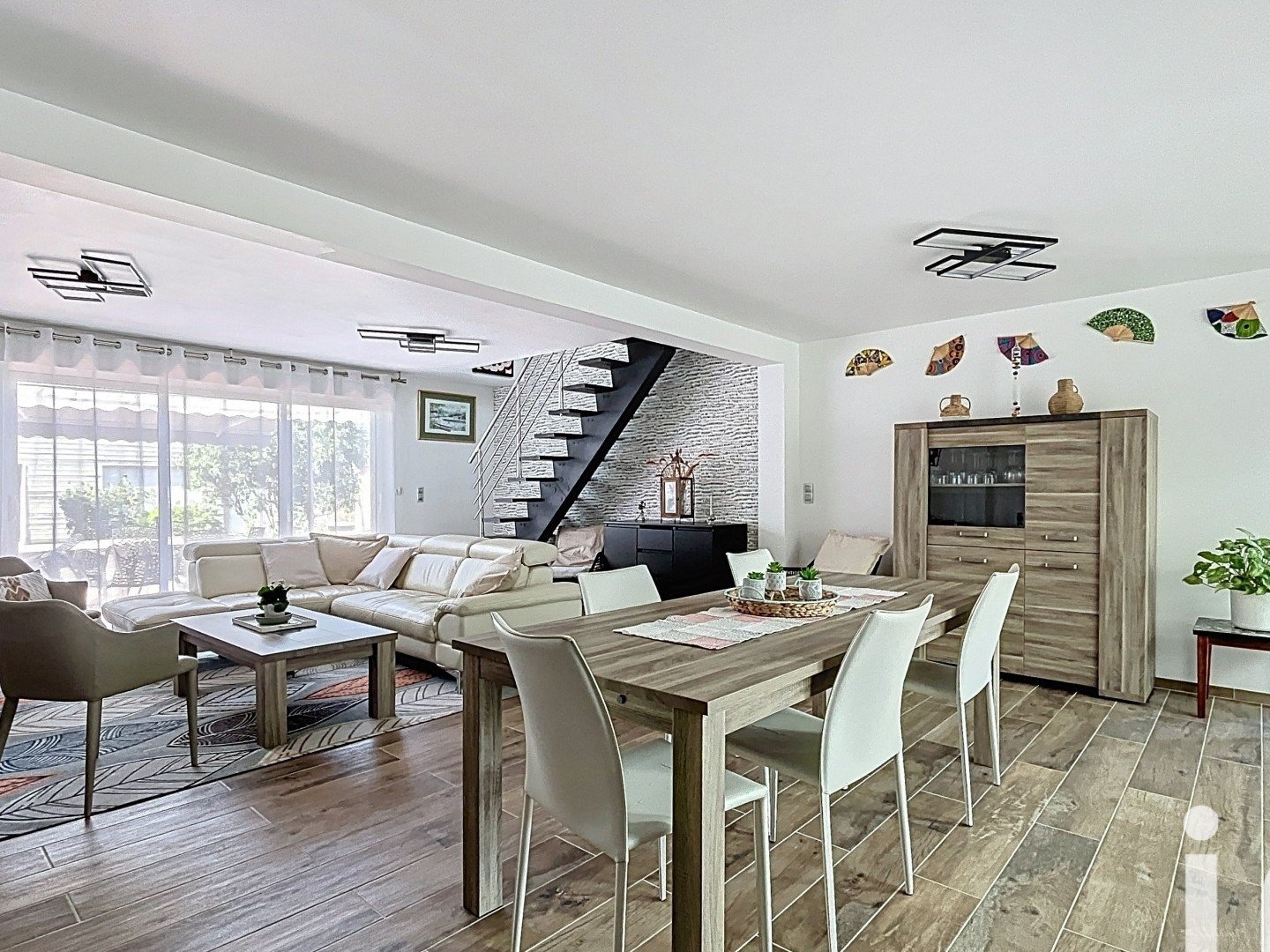Maison 4 pièces 147 m²