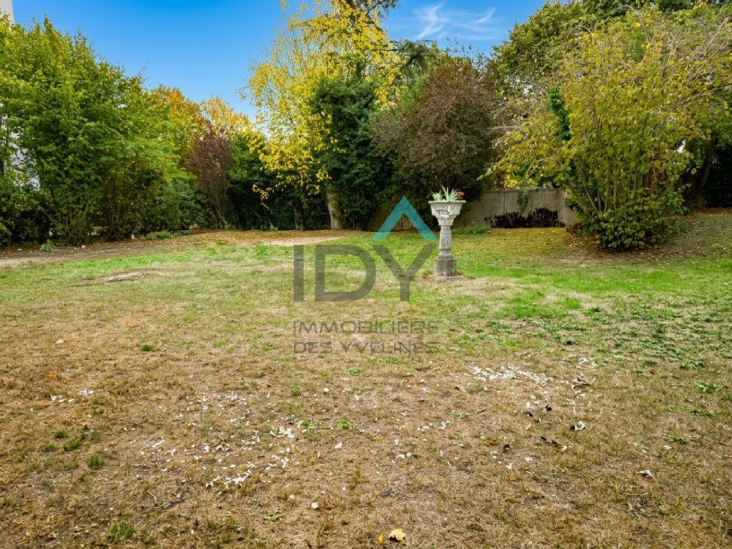 Terrain à vendre - 701m2 - Le Vésinet (78110)