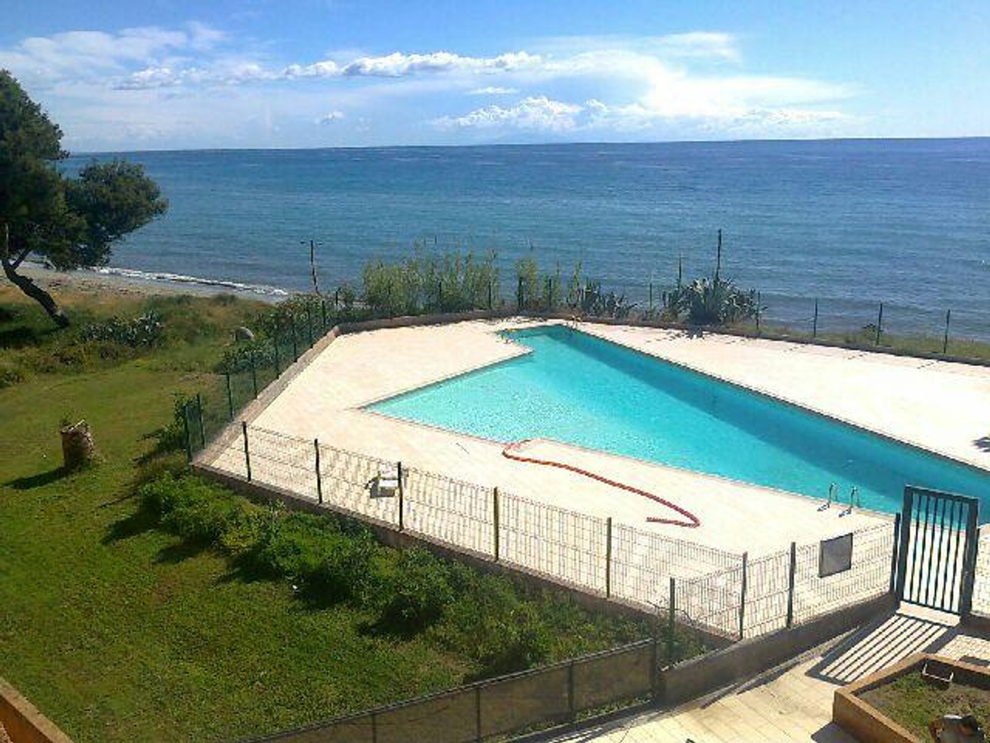 Appartement à vendre - 27m2 - Santa-Lucia-Di-Mo... (20230)