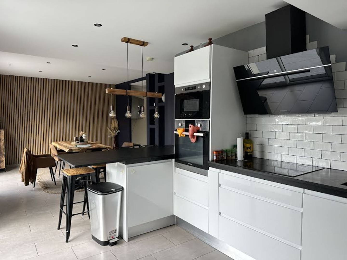 Villa 6 pièces 230 m²