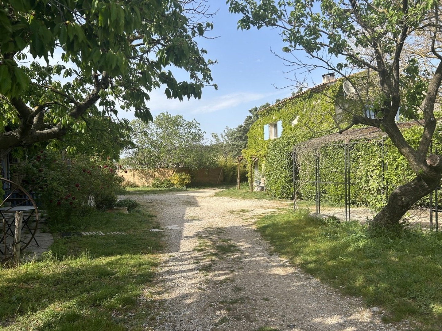 Maison à vendre - 8 pièces - 140m2 - Lançon-Provence (13680)