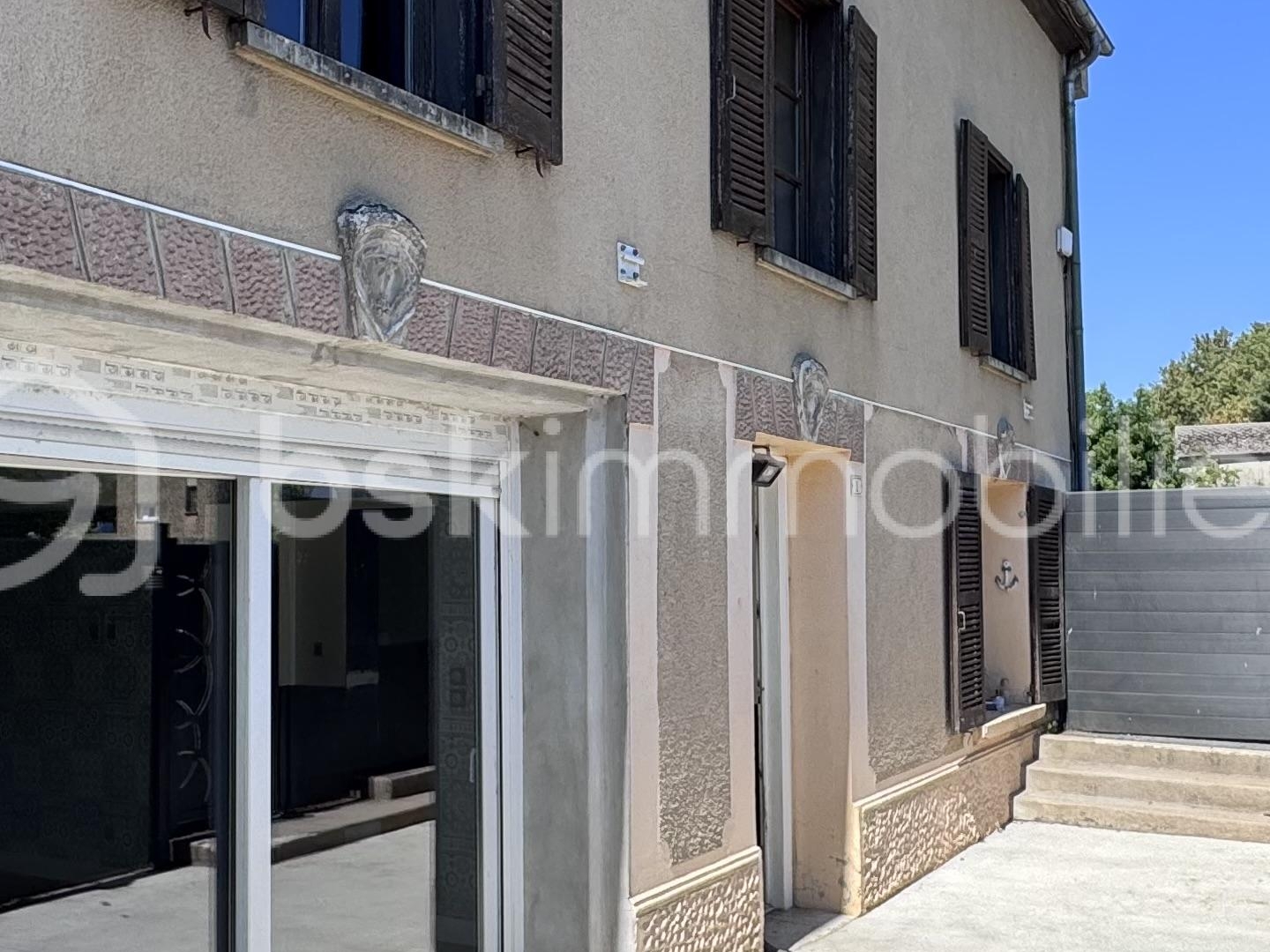 Maison à vendre - 8 pièces - 210m2 - Viel-Saint-Remy (08270)
