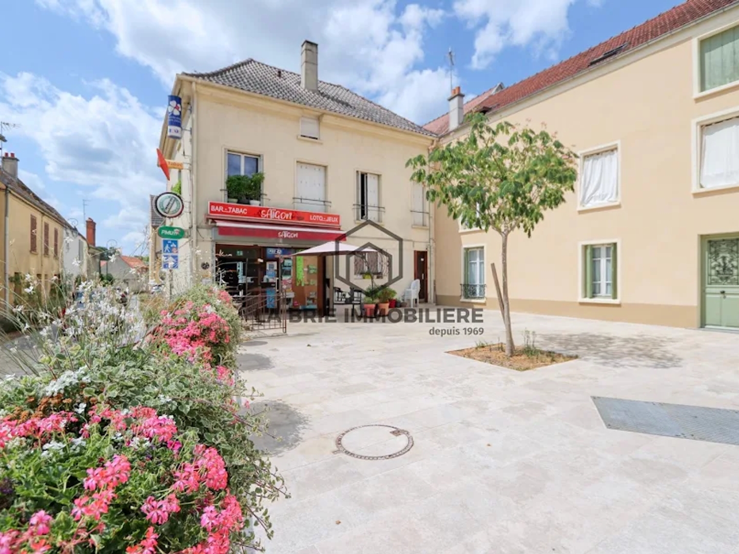 Commerce 8 pièces 190 m²