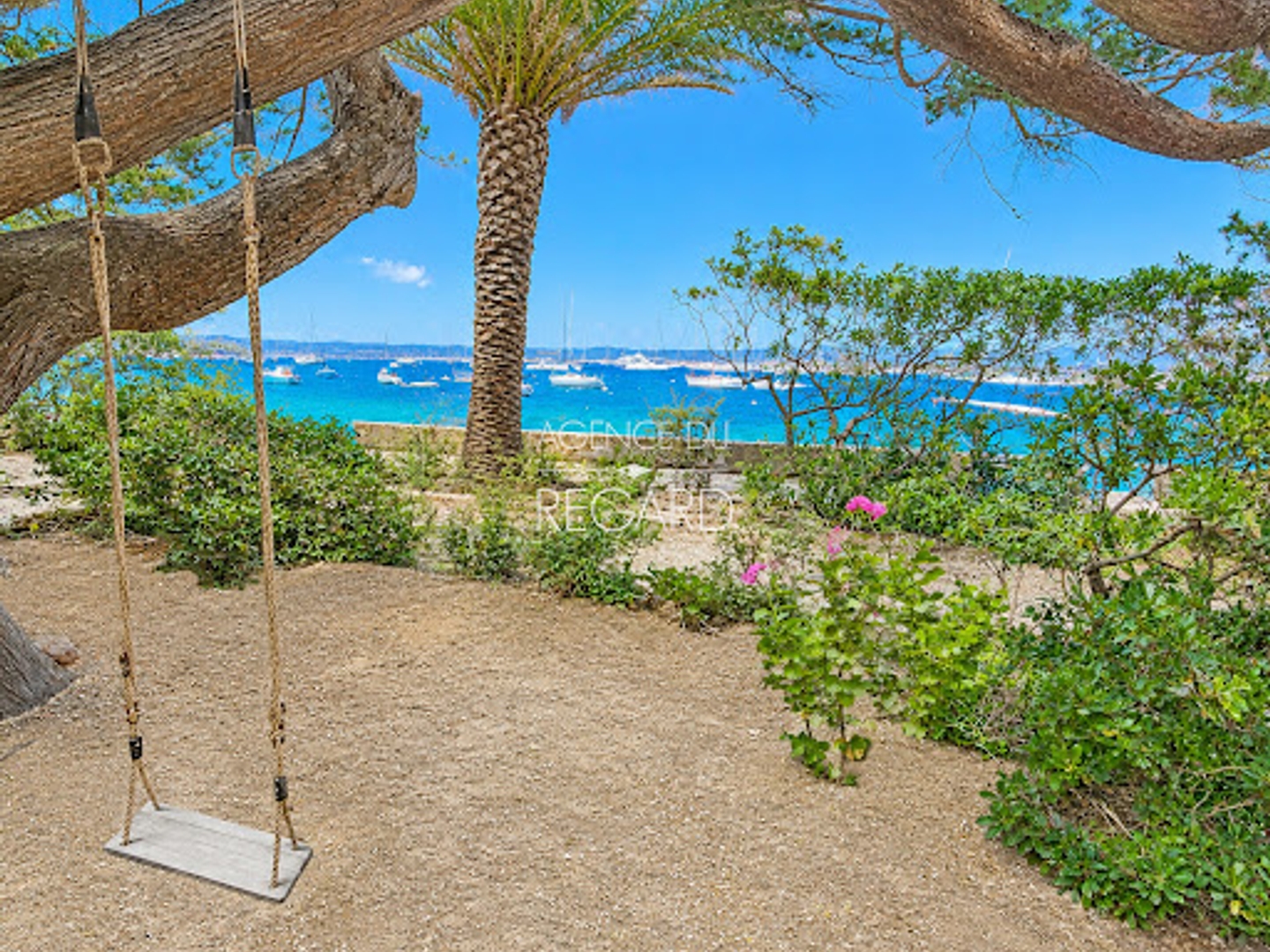 Appartement à vendre - 4 pièces - 87m2 - Hyères (83400)