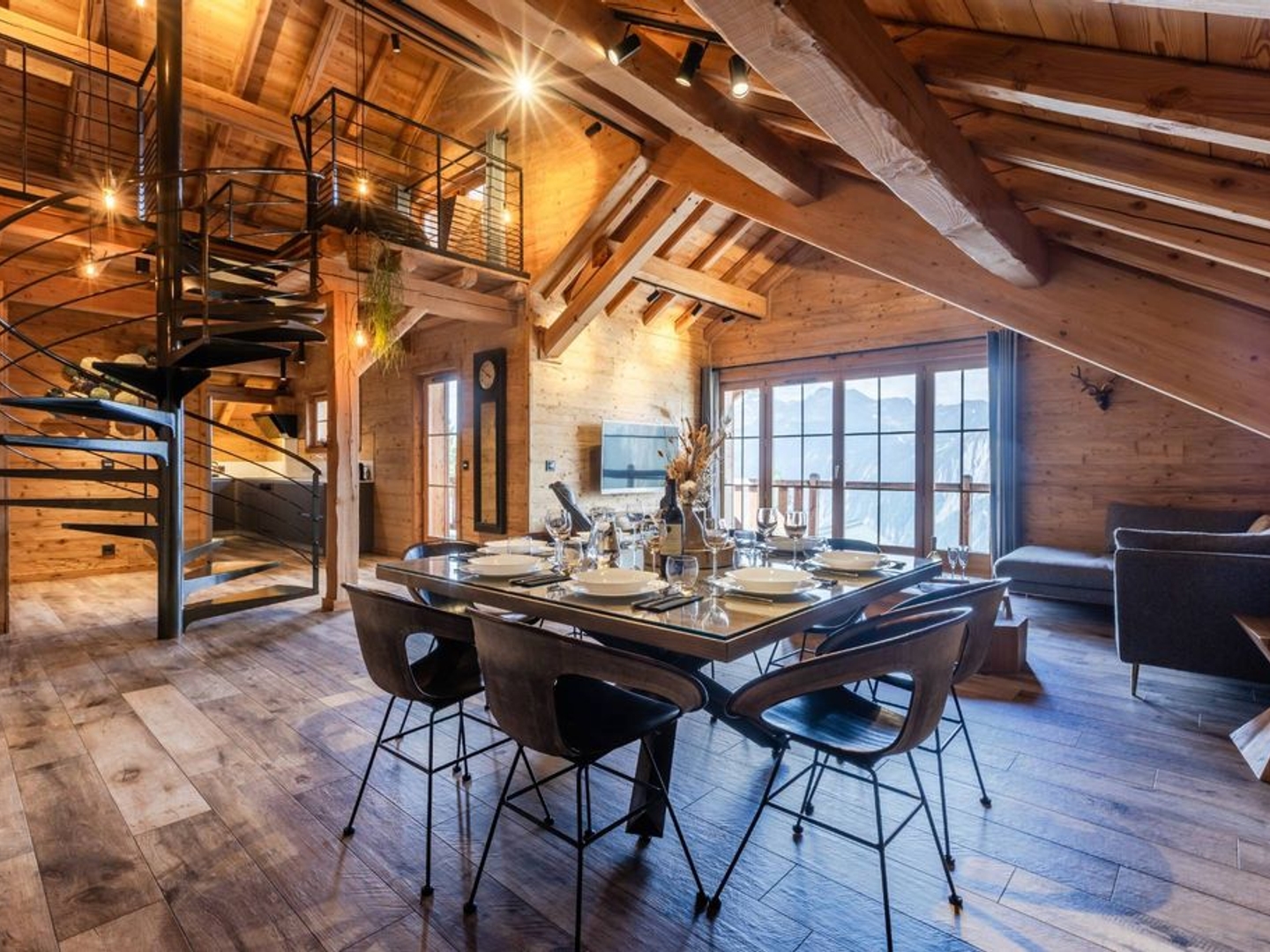 Maison individuelle 18 pièces 669 m²