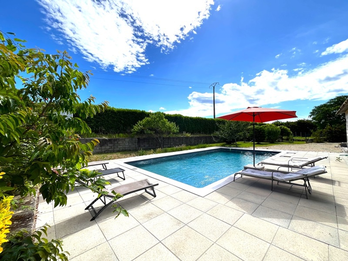 Maison à vendre - 8 pièces - 245m2 - Montélimar (26200)