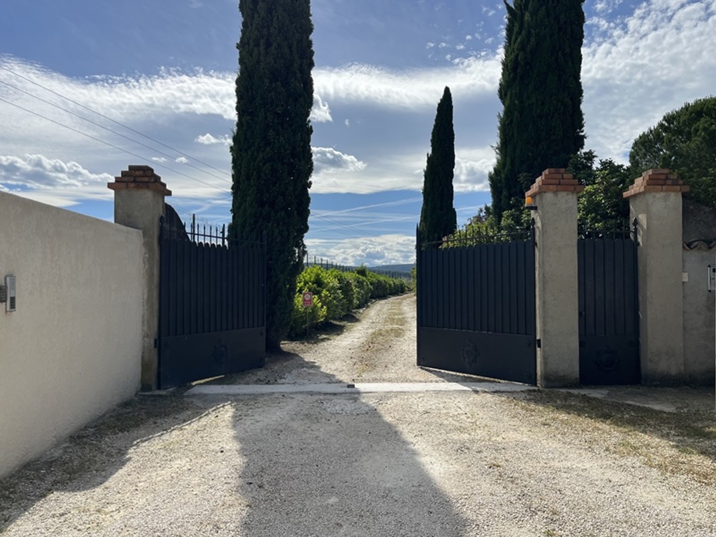 Maison à vendre - 8 pièces - 245m2 - Montélimar (26200)