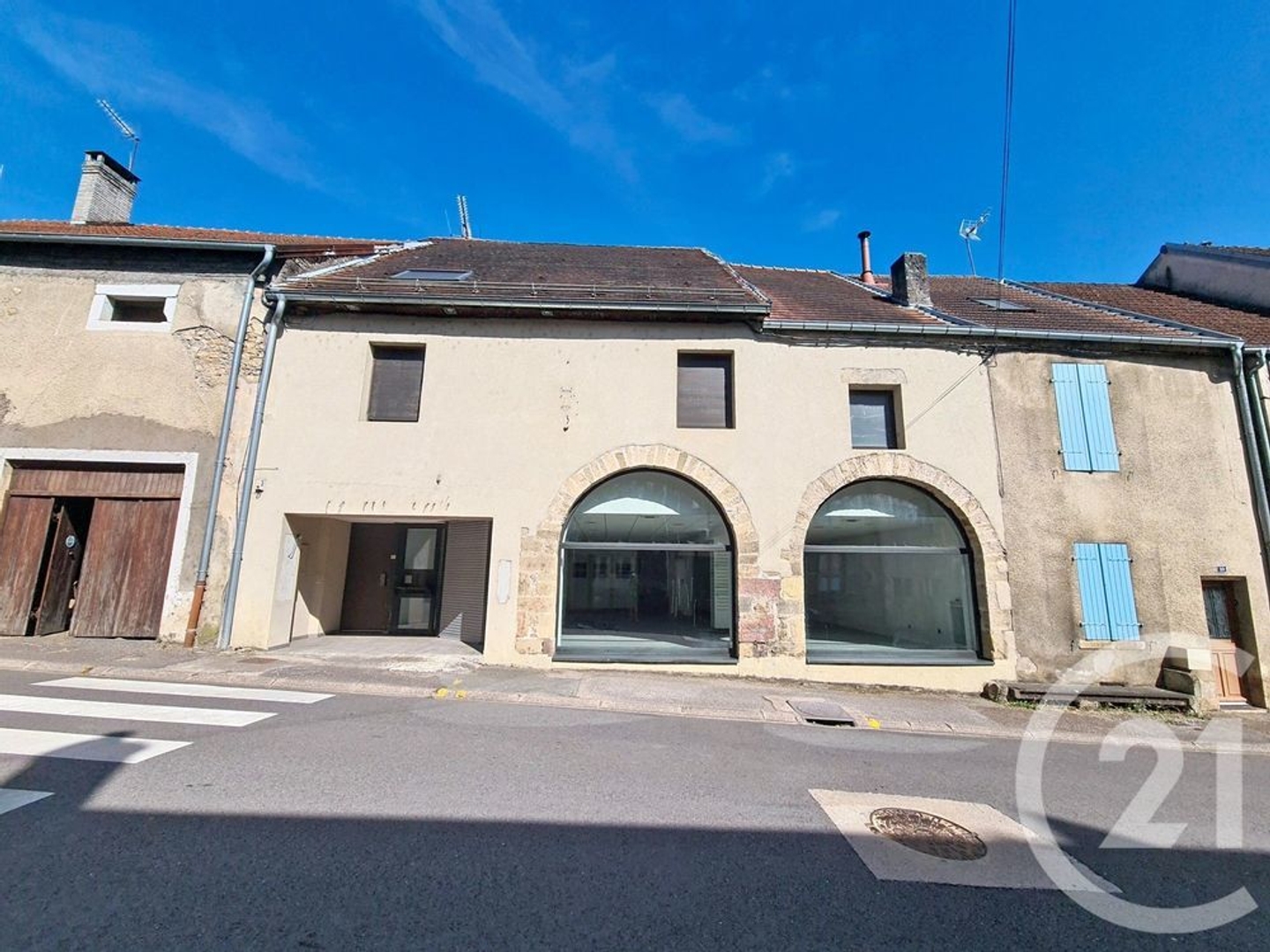 Maison 4 pièces 260 m²