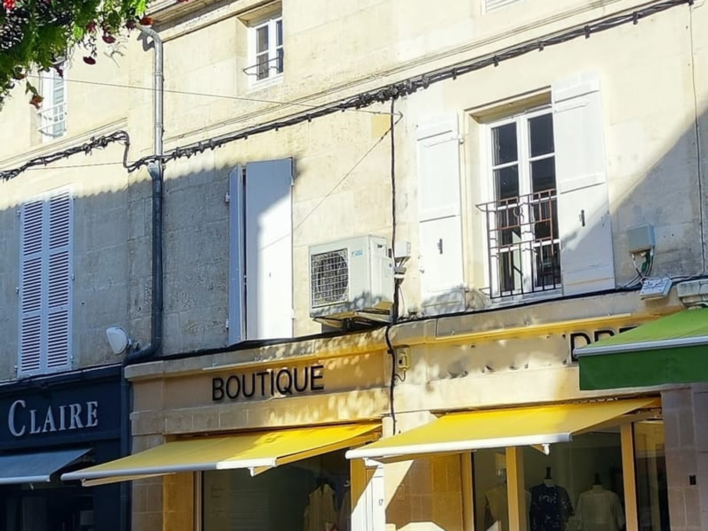 Maison avec appartements 208 m²
