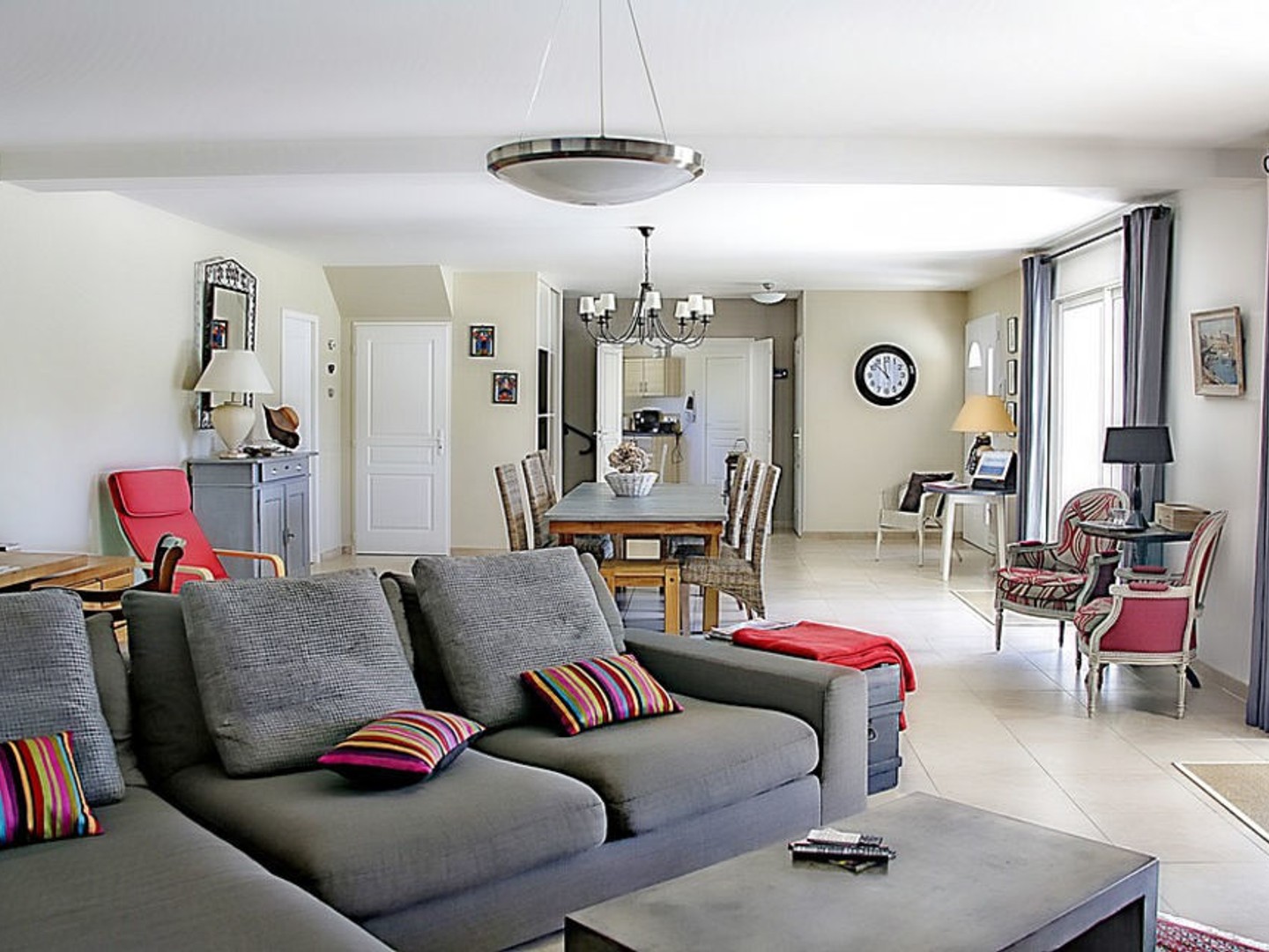 BOURGET DU LAC T5 AU 1ER ETAGE RESIDENCE DE STANDING