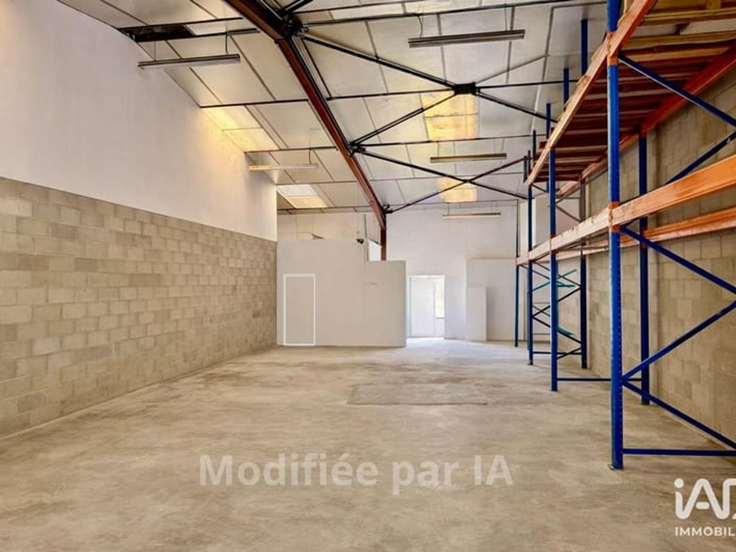 Immeuble commercial 130 m²