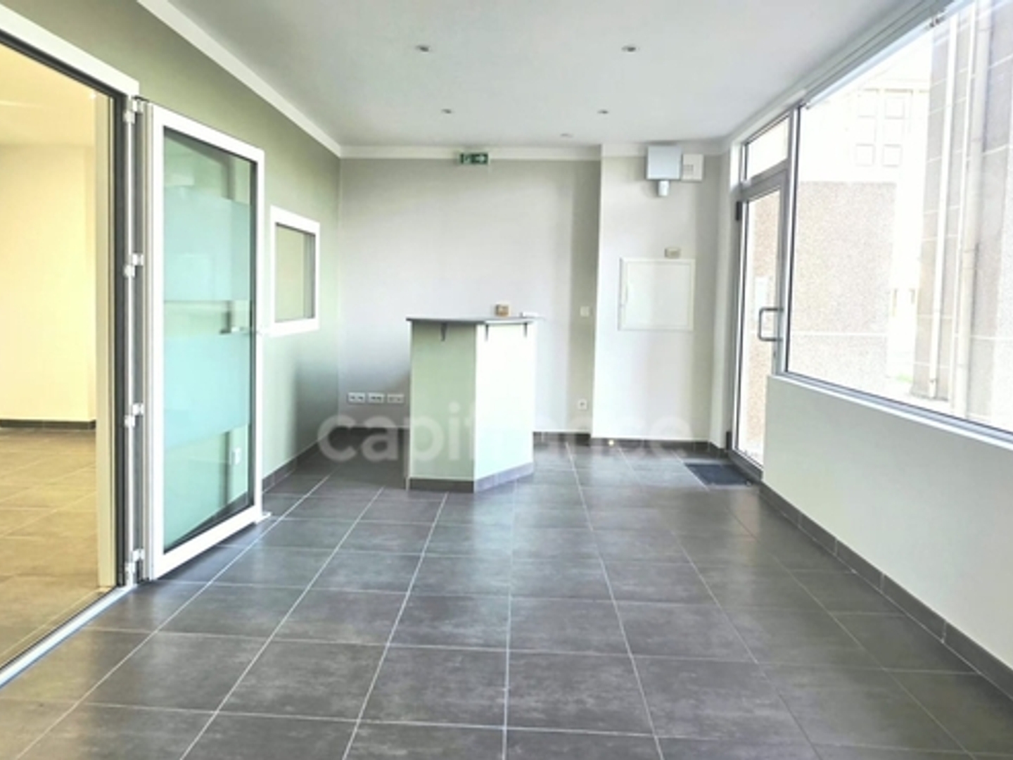 Local/bureau à vendre BASTIA (20)
