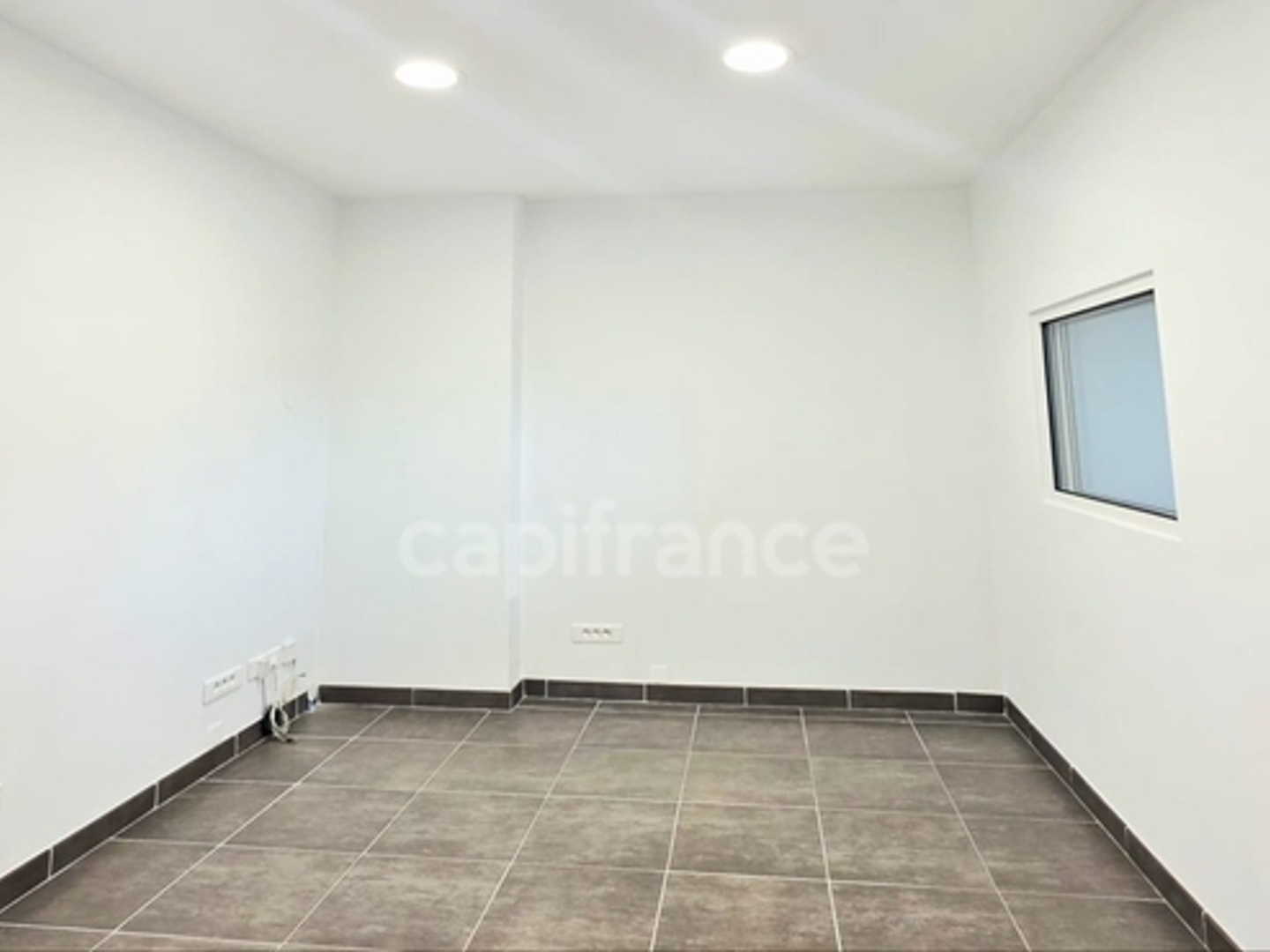 Bureaux à vendre - 1 pièce - 41m2 - Bastia (20200)