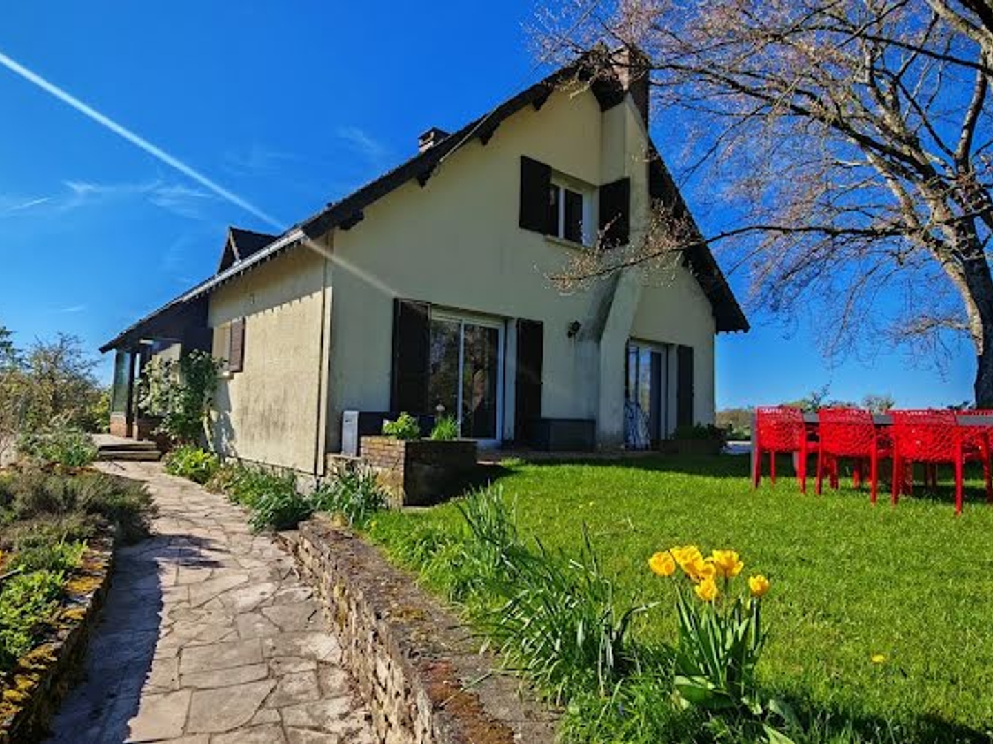Maison à vendre - 6 pièces - 170m2 - Longeville-Sur-Mogne (10320)