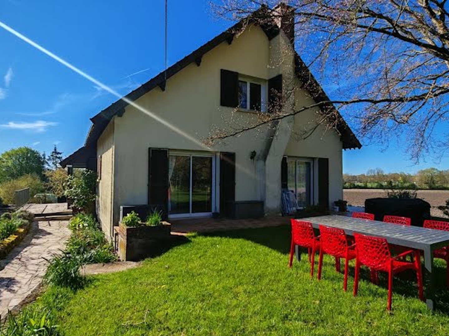 Maison à vendre - 6 pièces - 170m2 - Longeville-Sur-Mogne (10320)