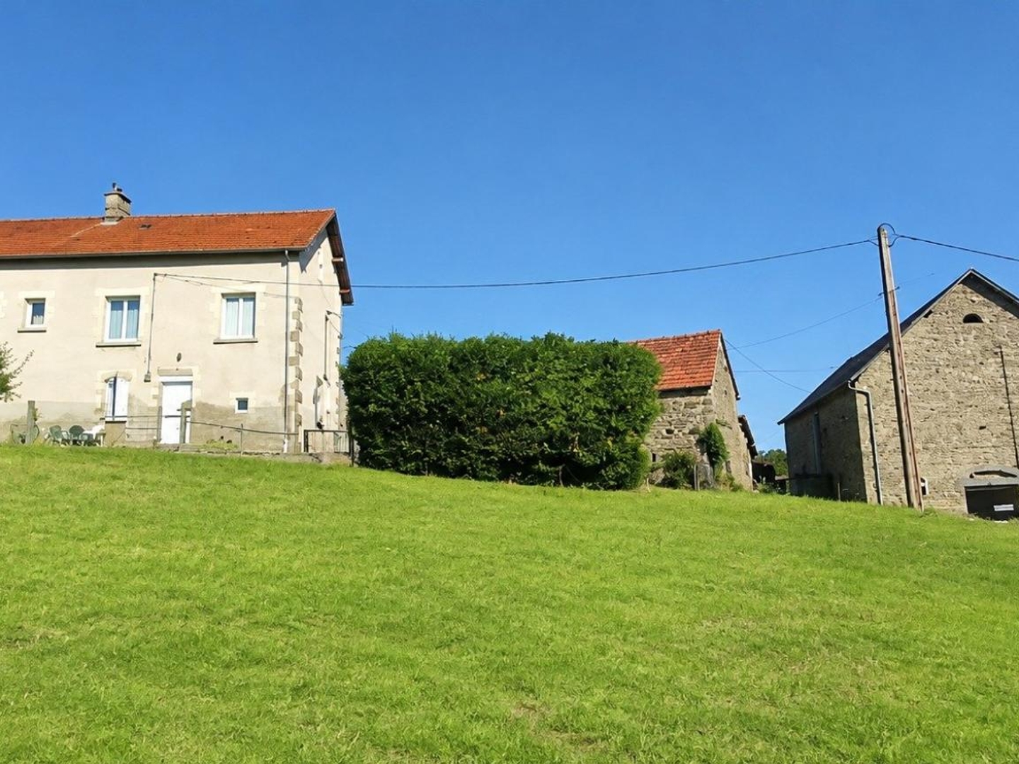 Corps de ferme plus terrain