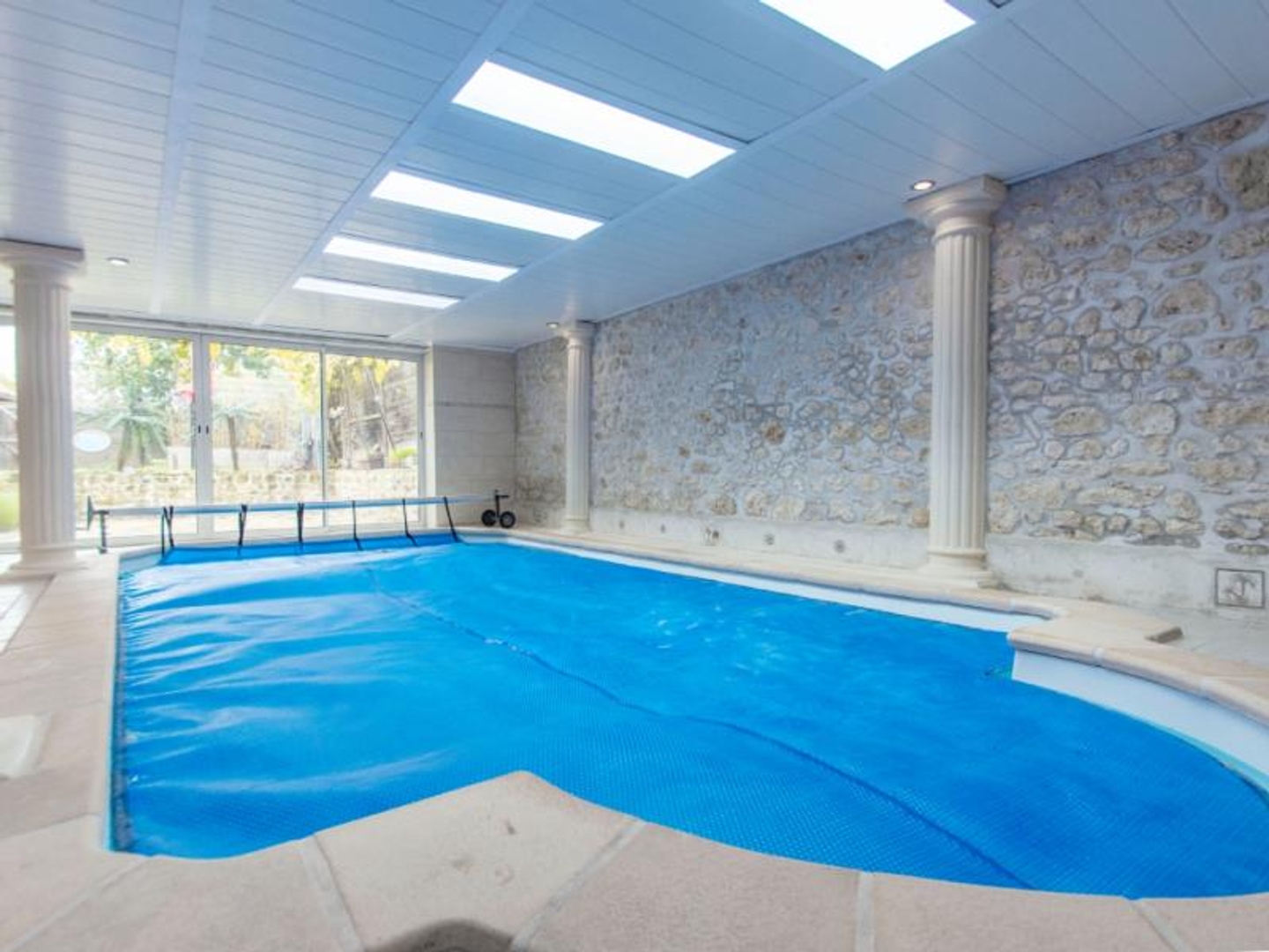 Immeuble 10 pièces 373 m²