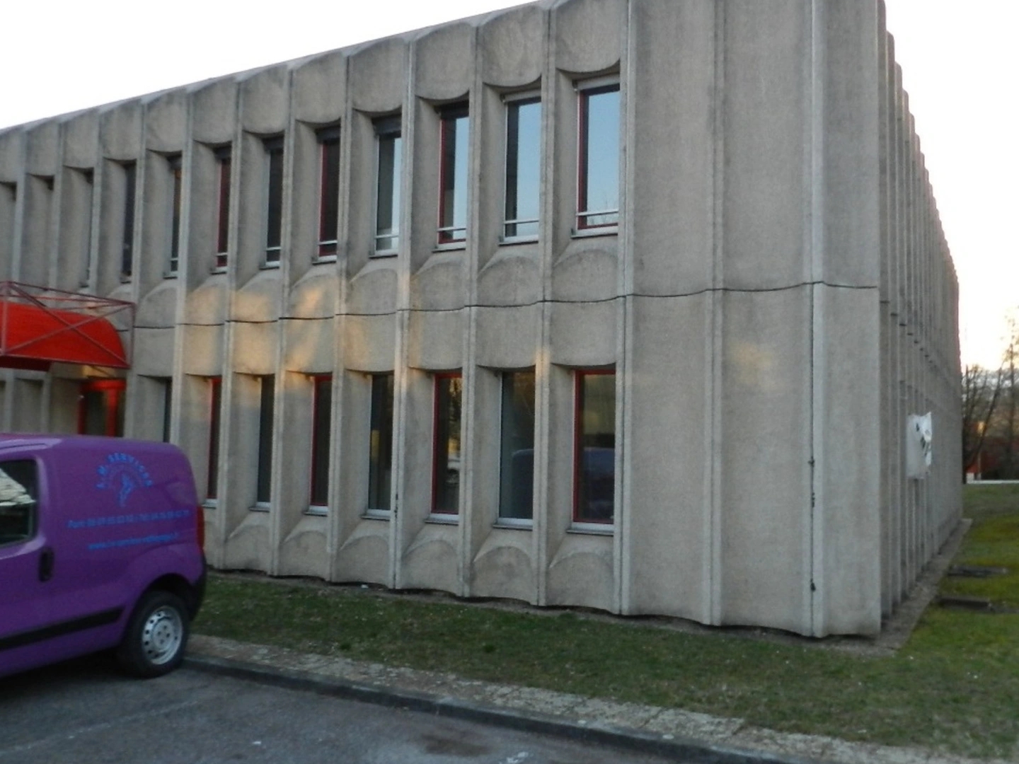 Magasin à vendre - 4 pièces - 45m2 - Meylan (38240)