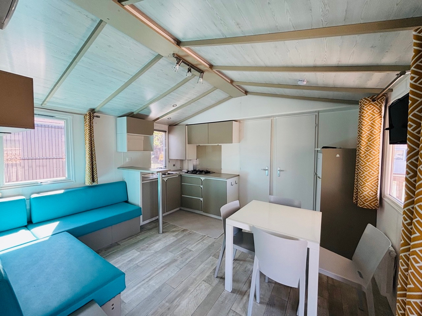 Autre à vendre - 647m2 - Anould (88650)