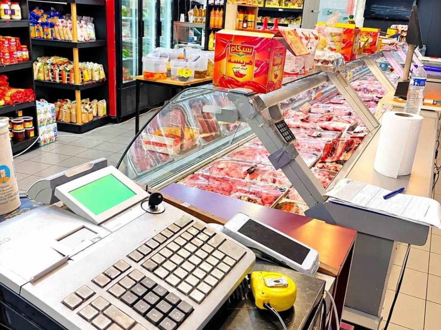 Magasin à vendre - 4 pièces - 112m2 - Corbeil-Essonnes (91100)