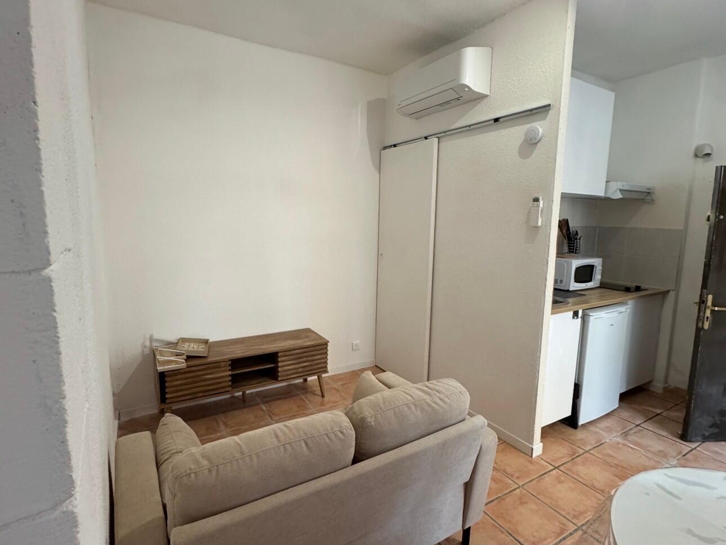 Immeuble de 145 m² à Piolenc, 5 appartements et garage