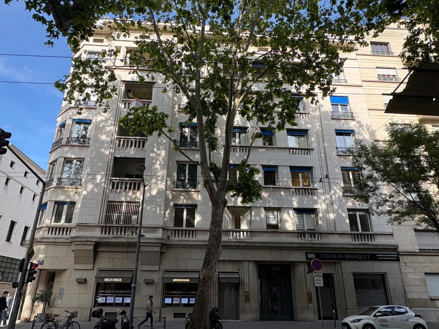 Bureaux 157 m²