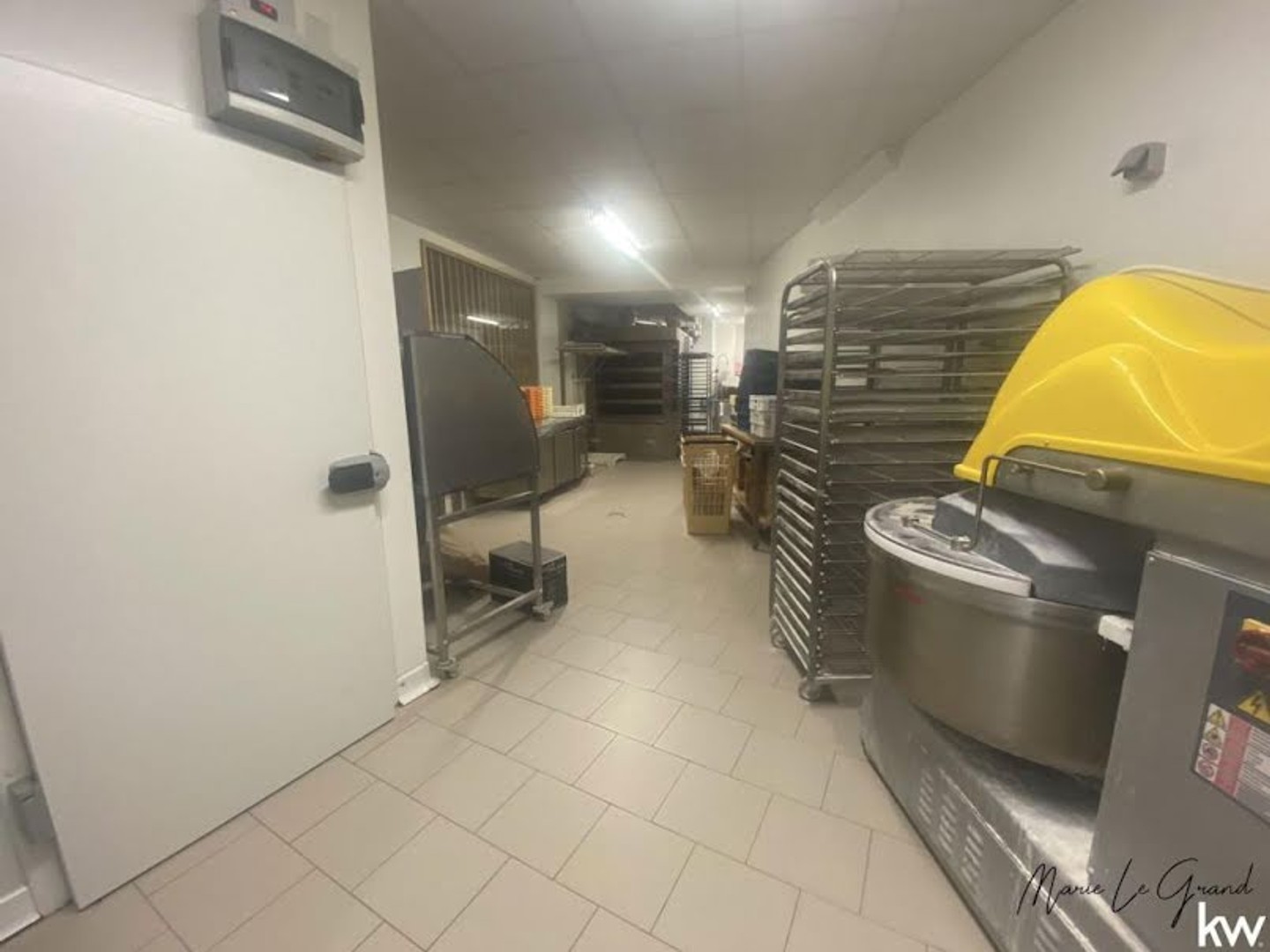 Locaux à vendre - 1 pièce - 170m2 - Castres (81100)