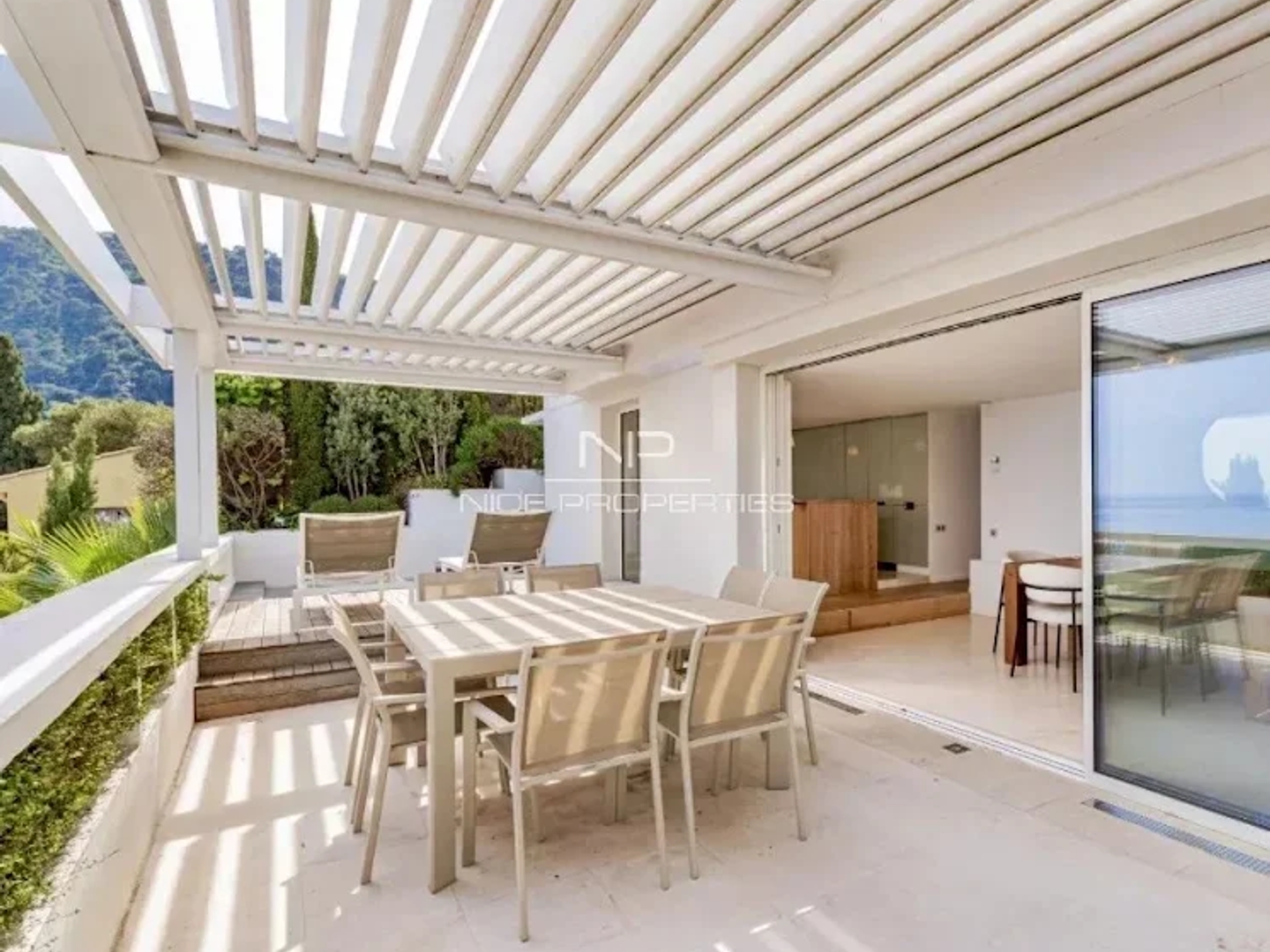 Maison à vendre - 5 pièces - 139m2 - Èze (06360)