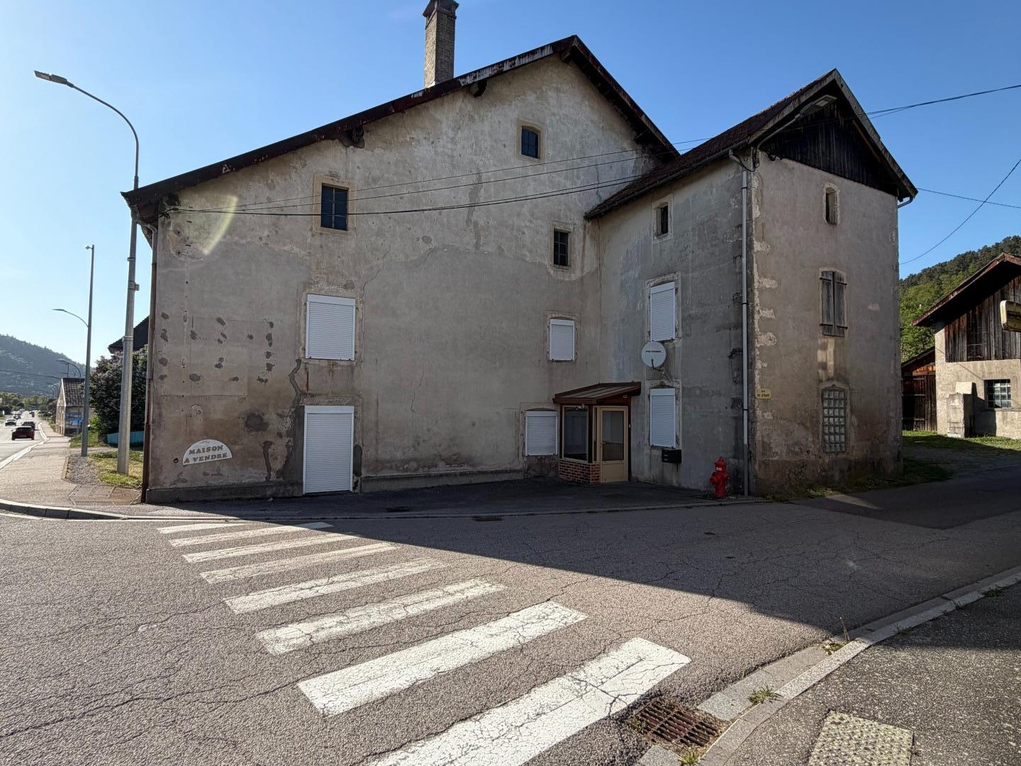Grande maison avec gros potentiel de rénovation